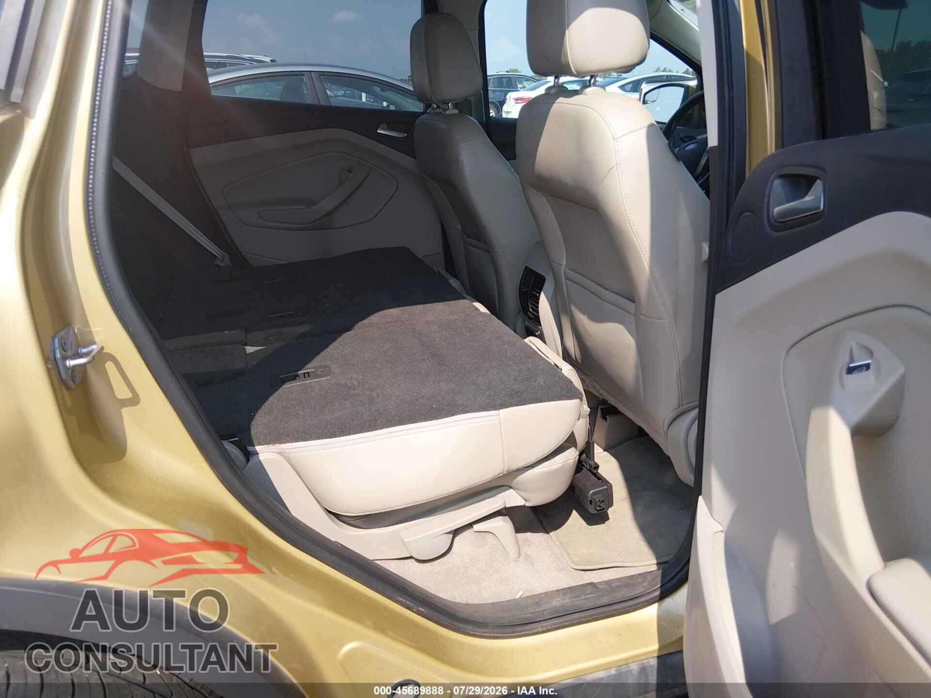 FORD ESCAPE 2014 - 1FMCU9JX8EUC31760