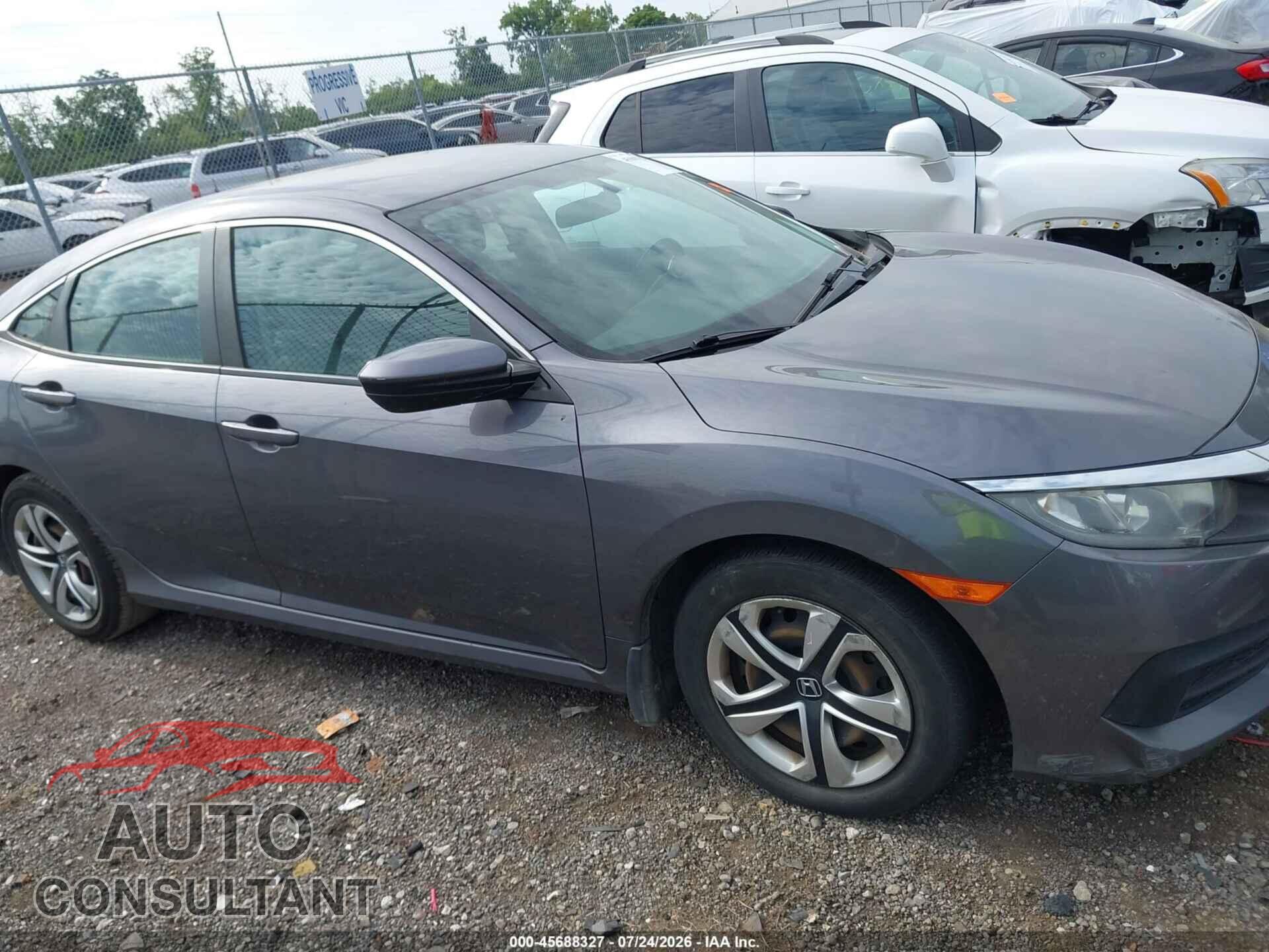 HONDA CIVIC 2018 - 2HGFC2F57JH574075