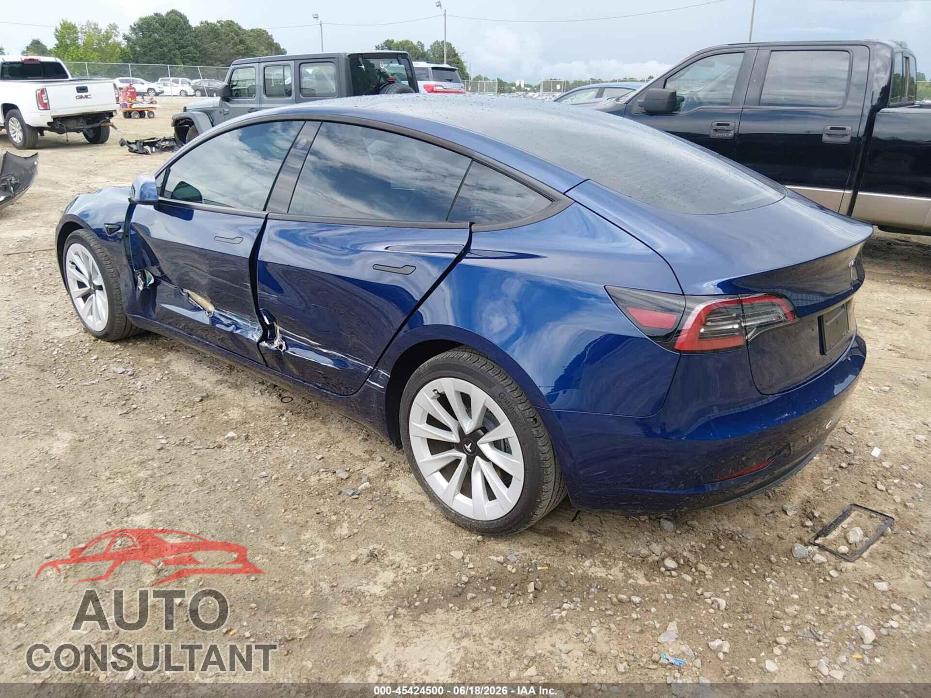 TESLA MODEL 3 2023 - 5YJ3E1EB5PF670170