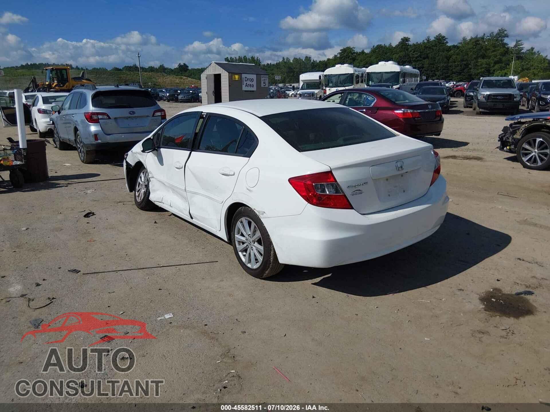 HONDA CIVIC 2012 - 2HGFB2F90CH556543