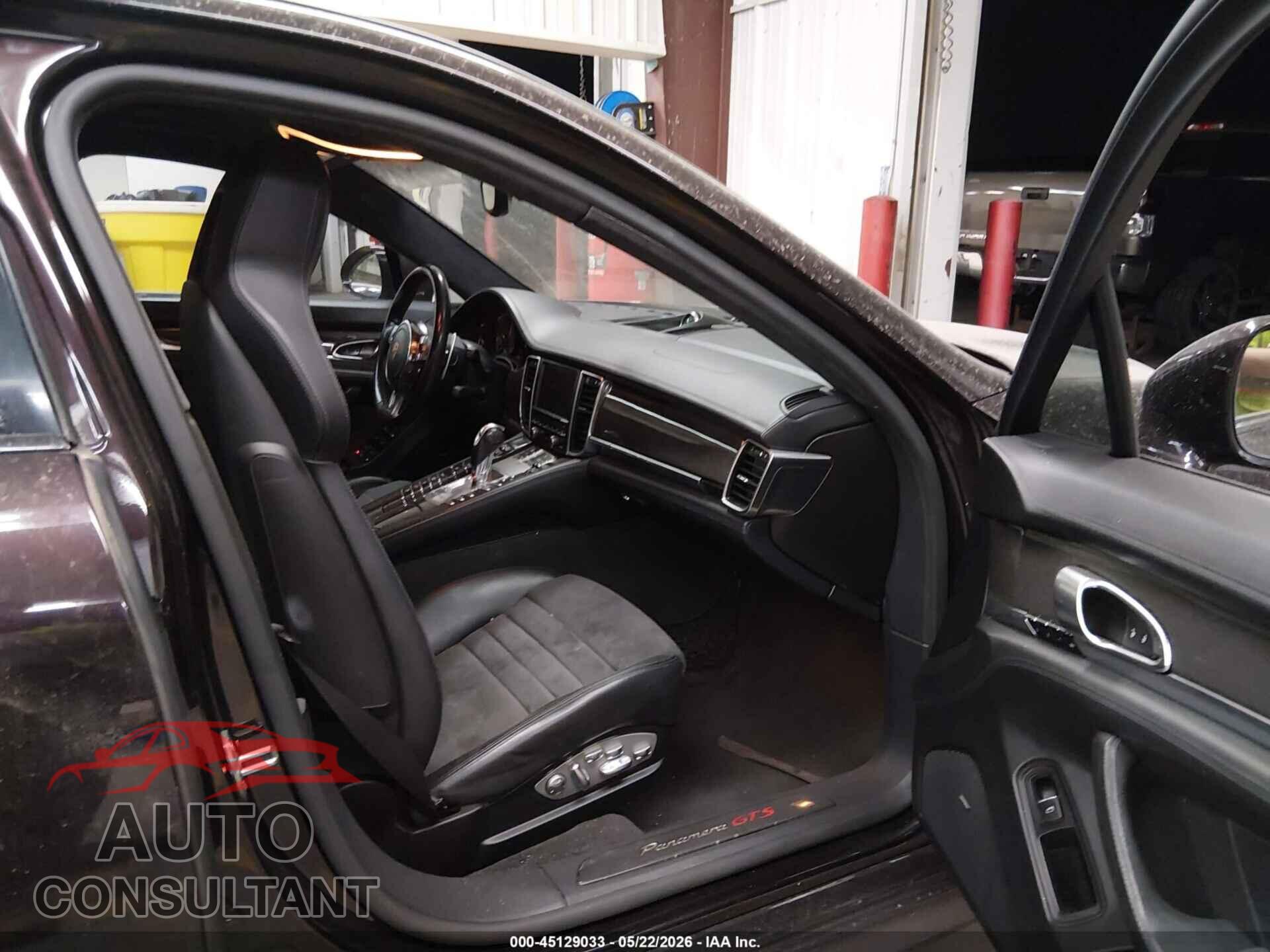 PORSCHE PANAMERA 2013 - WP0AF2A75DL075811