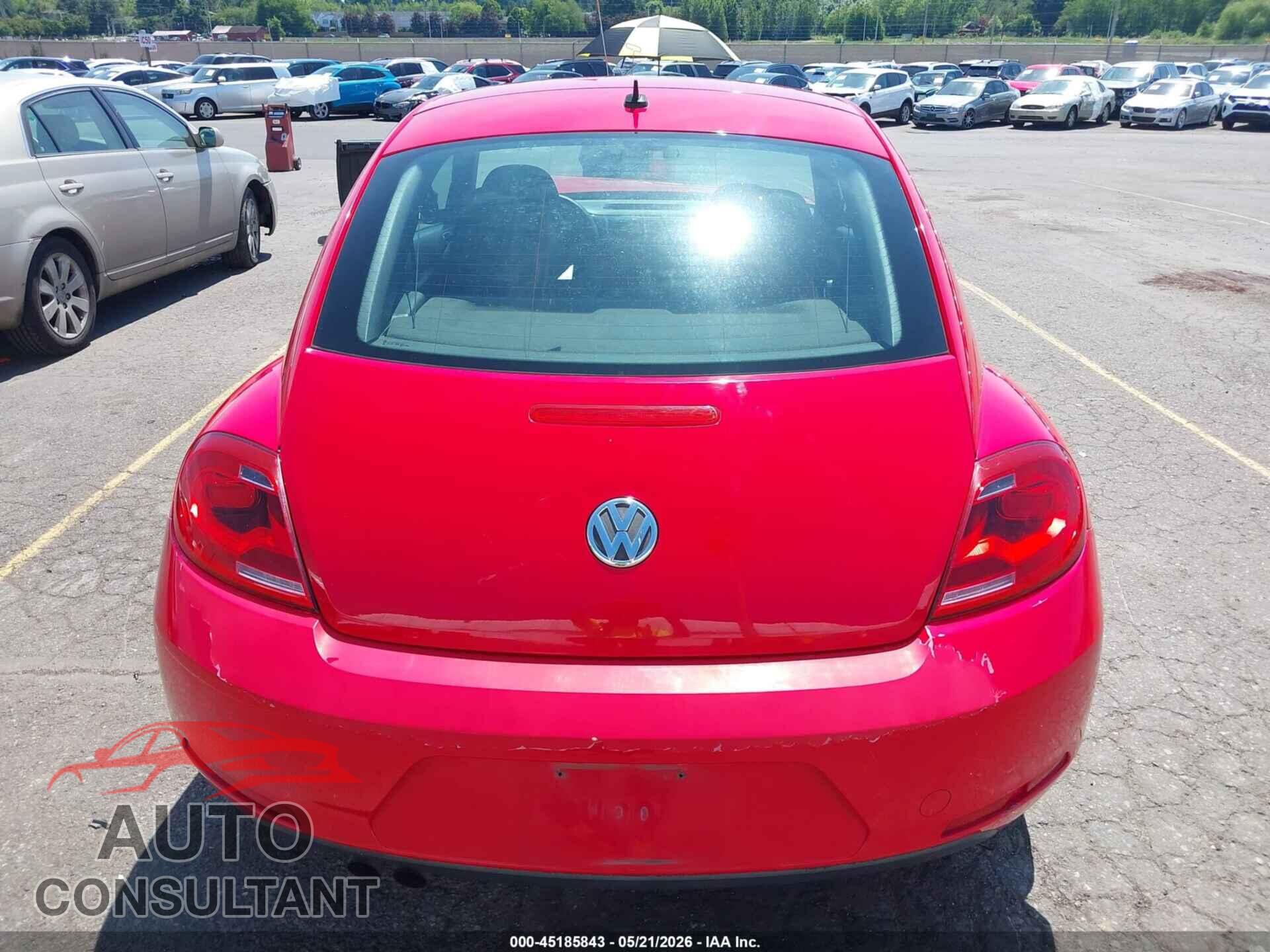 VOLKSWAGEN BEETLE 2012 - 3VWFP7AT2CM646484