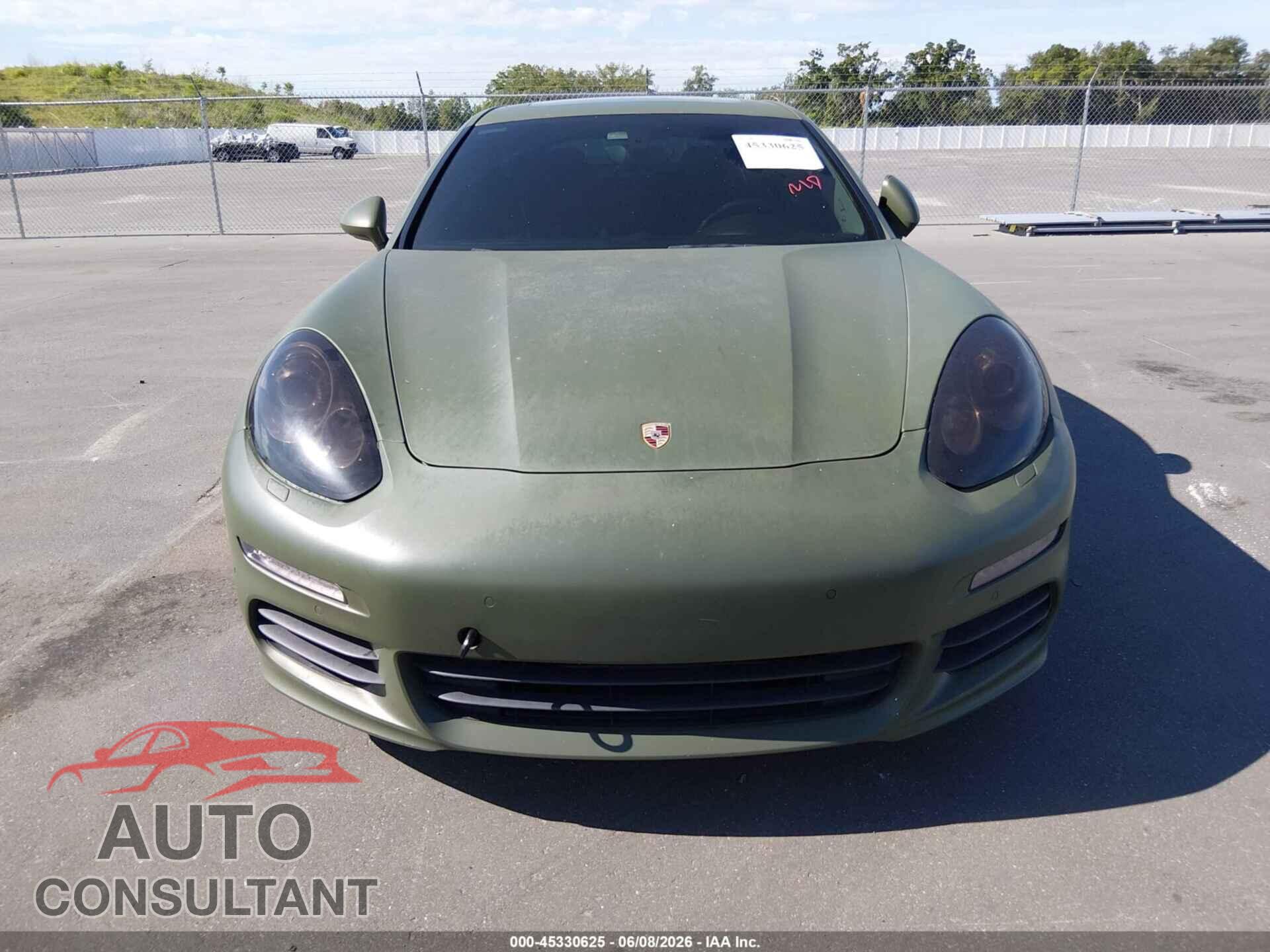 PORSCHE PANAMERA 2015 - WP0AA2A71FL001495