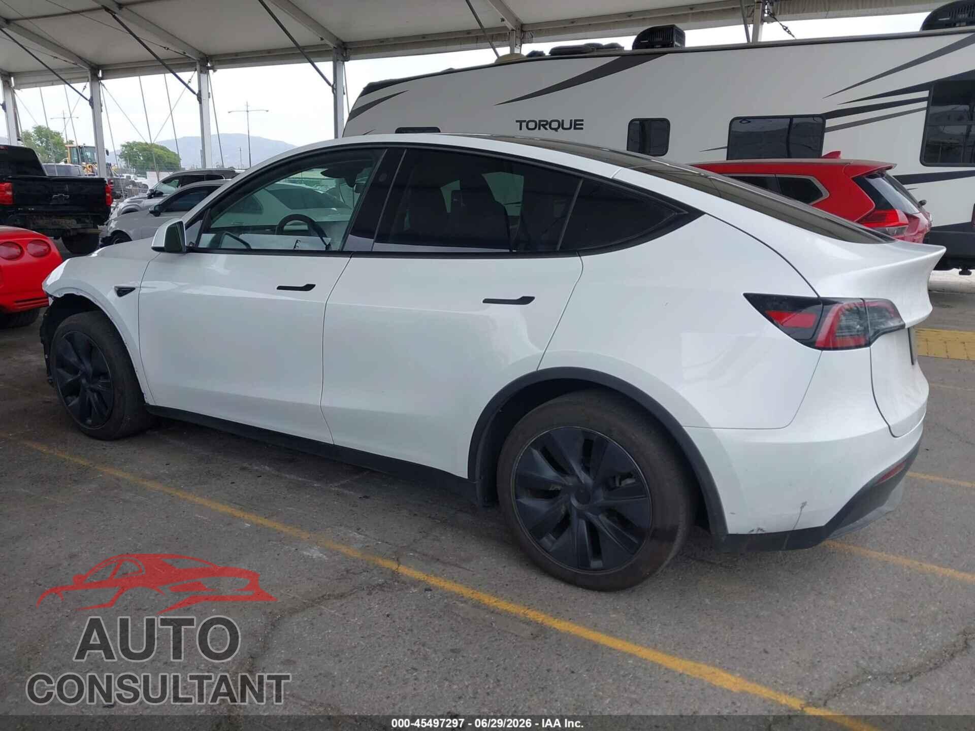 TESLA MODEL Y 2024 - 7SAYGDED4RF214265