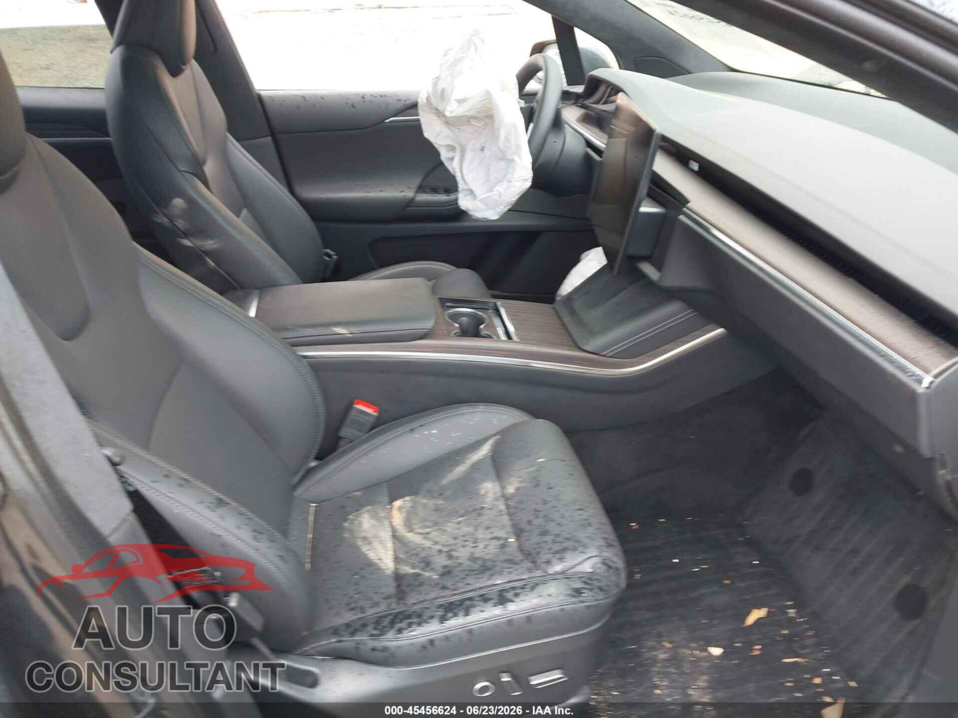 TESLA MODEL X 2024 - 7SAXCDE54RF444792
