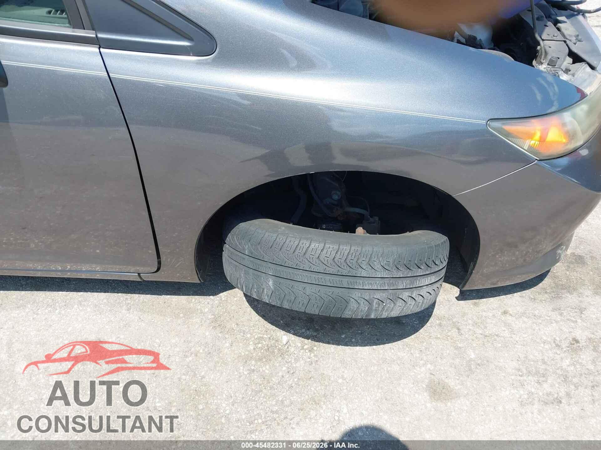 HONDA CIVIC 2012 - 19XFB2F58CE021404