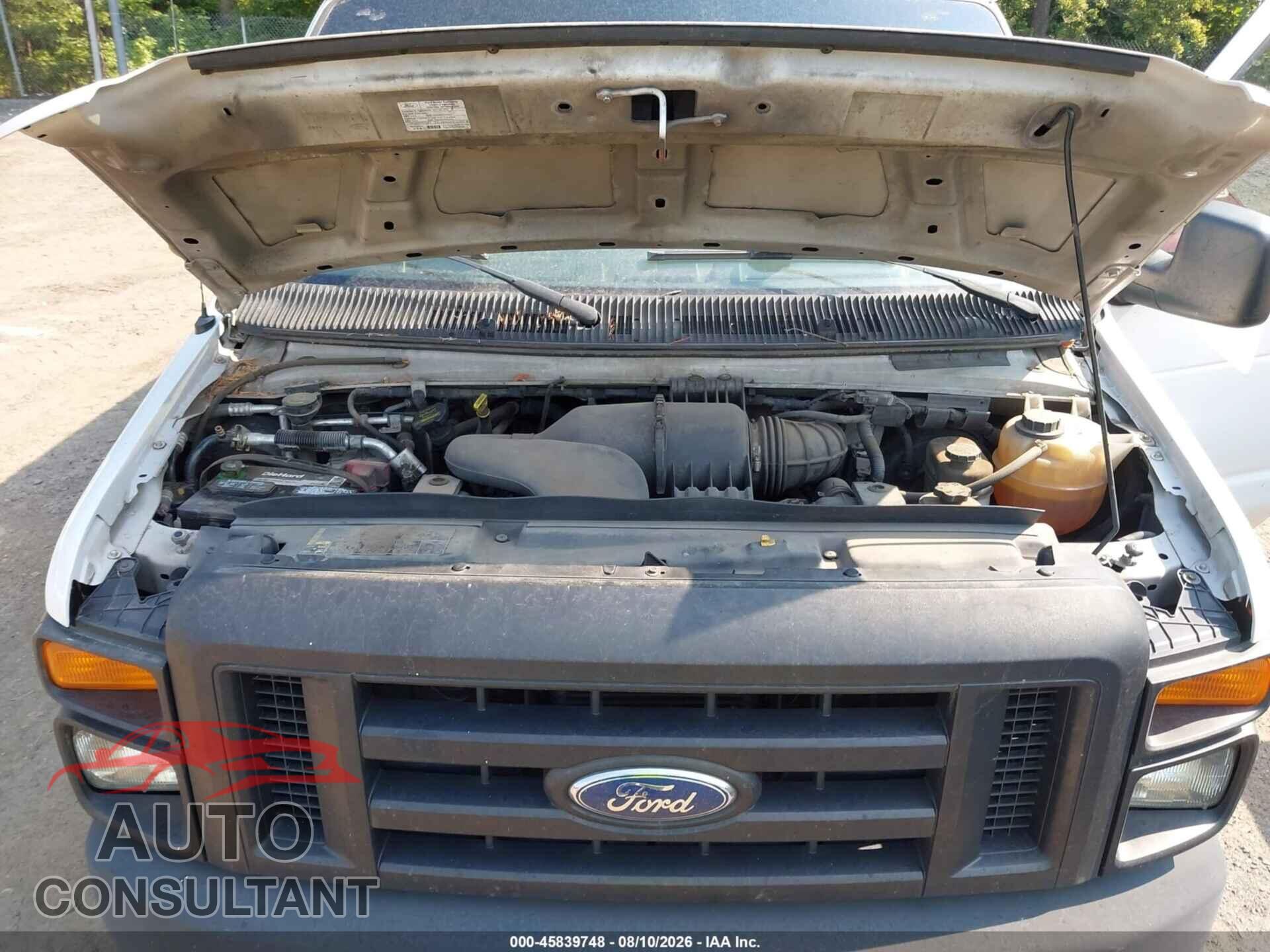 FORD E-350 SUPER DUTY 2011 - 1FBSS3BL8BDA60815