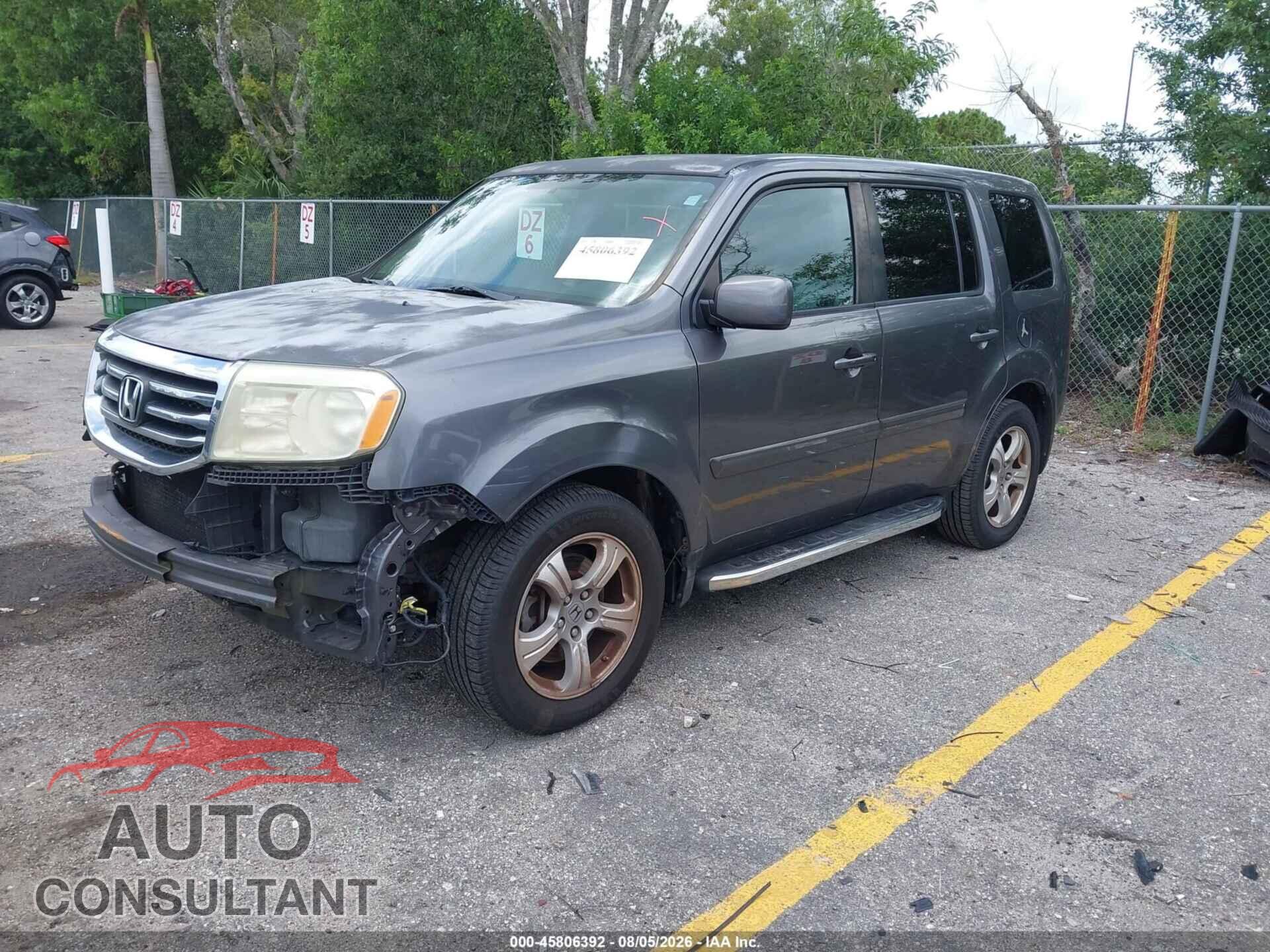 HONDA PILOT 2015 - 5FNYF3H47FB007936