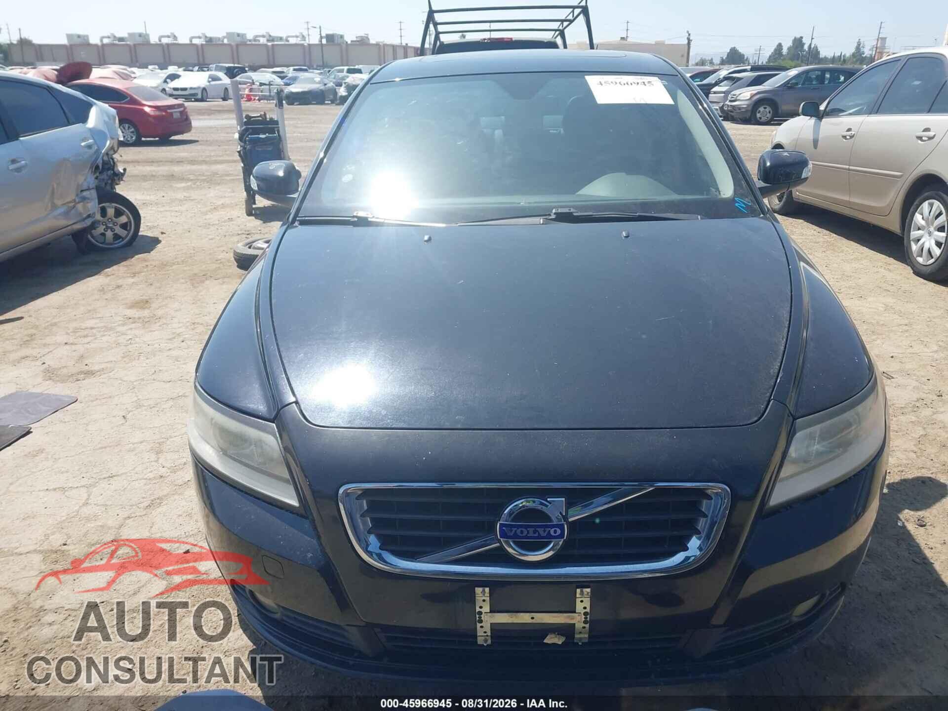 VOLVO S40 2011 - YV1672MS7B2542372