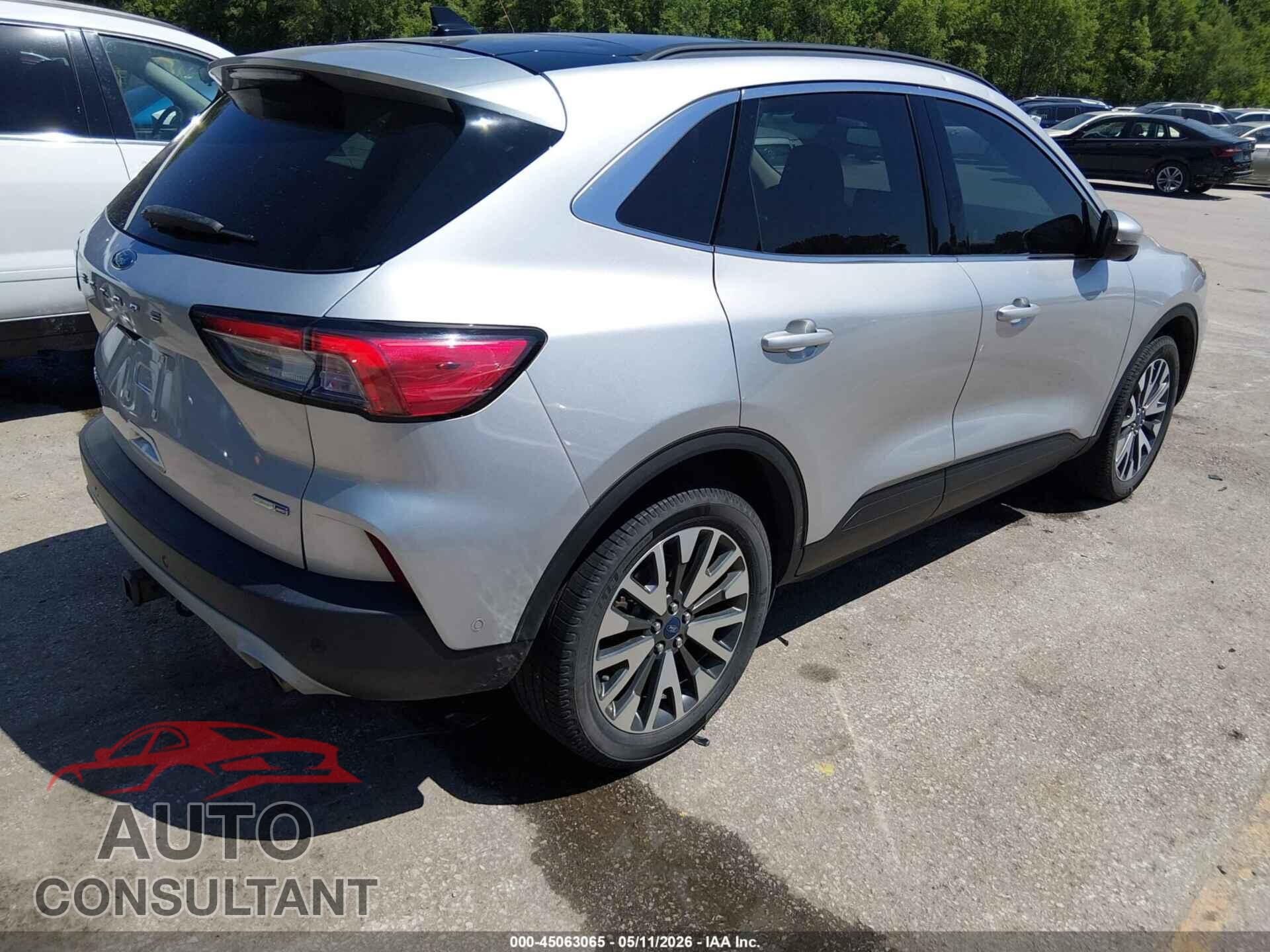 FORD ESCAPE 2020 - 1FMCU9J92LUA76931