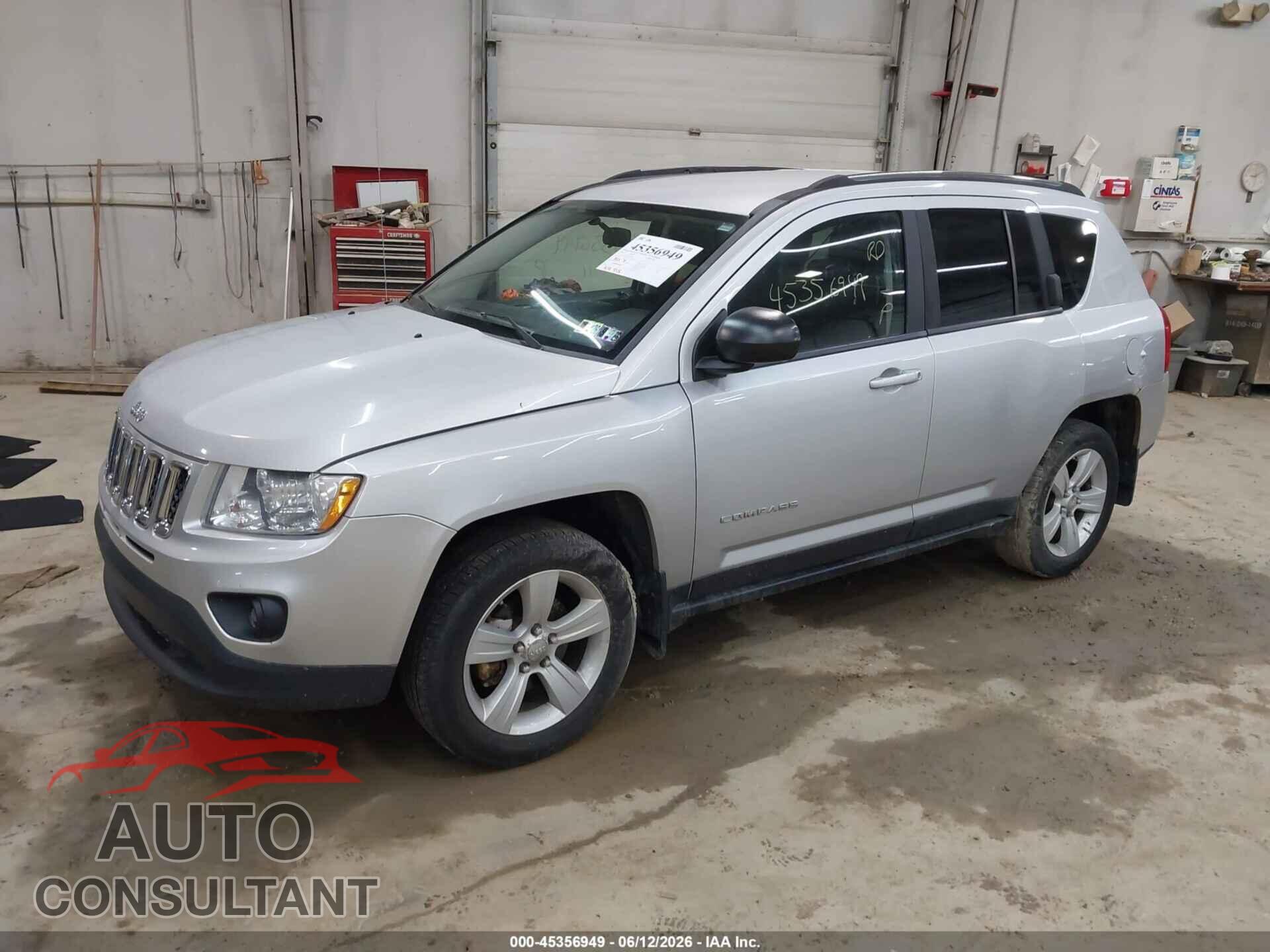 JEEP COMPASS 2011 - 1J4NF1FB1BD240456