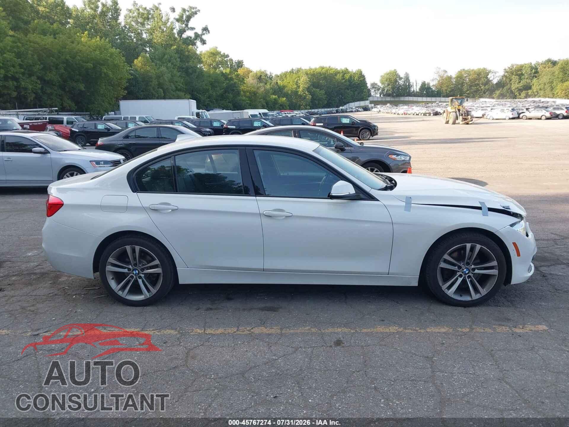 BMW 330I 2018 - WBA8D9C5XJA615246