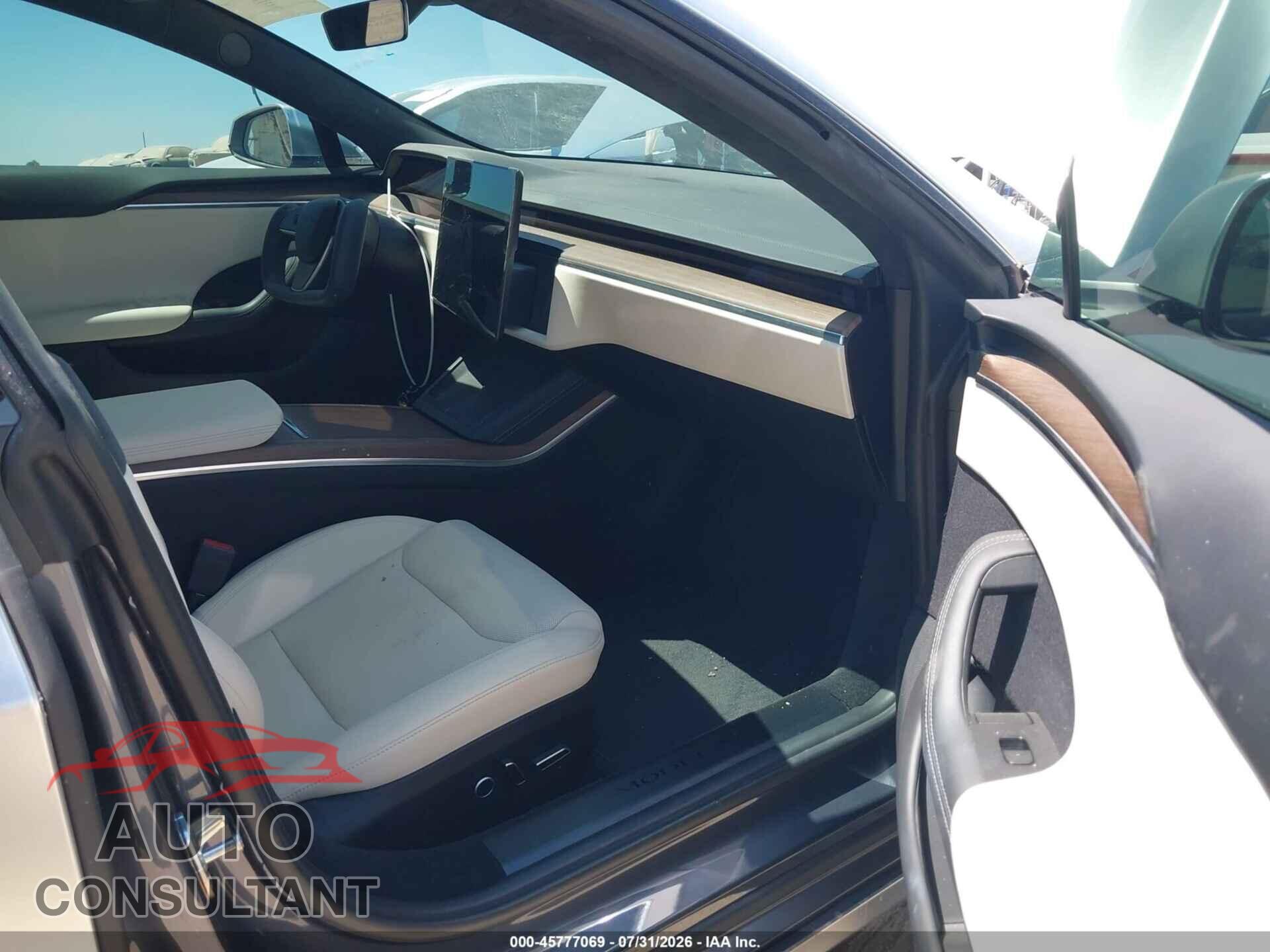 TESLA MODEL S 2023 - 5YJSA1E59PF500332
