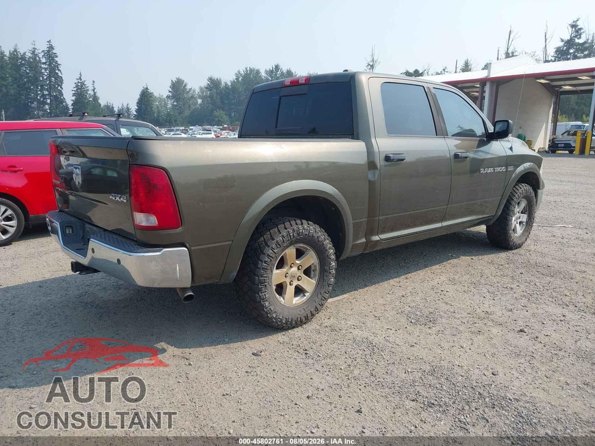 DODGE RAM 1500 2012 - 1C6RD7LT2CS176512
