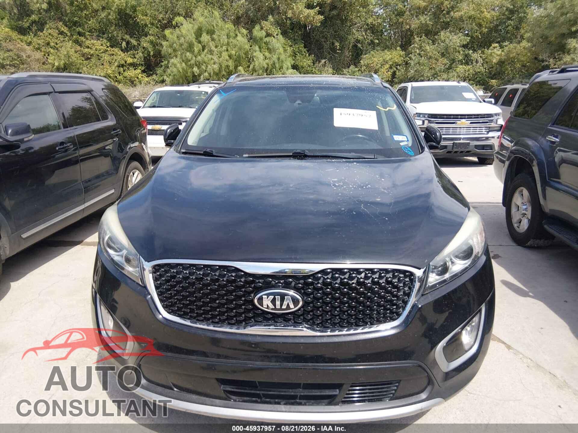 KIA SORENTO 2017 - 5XYPH4A59HG252876