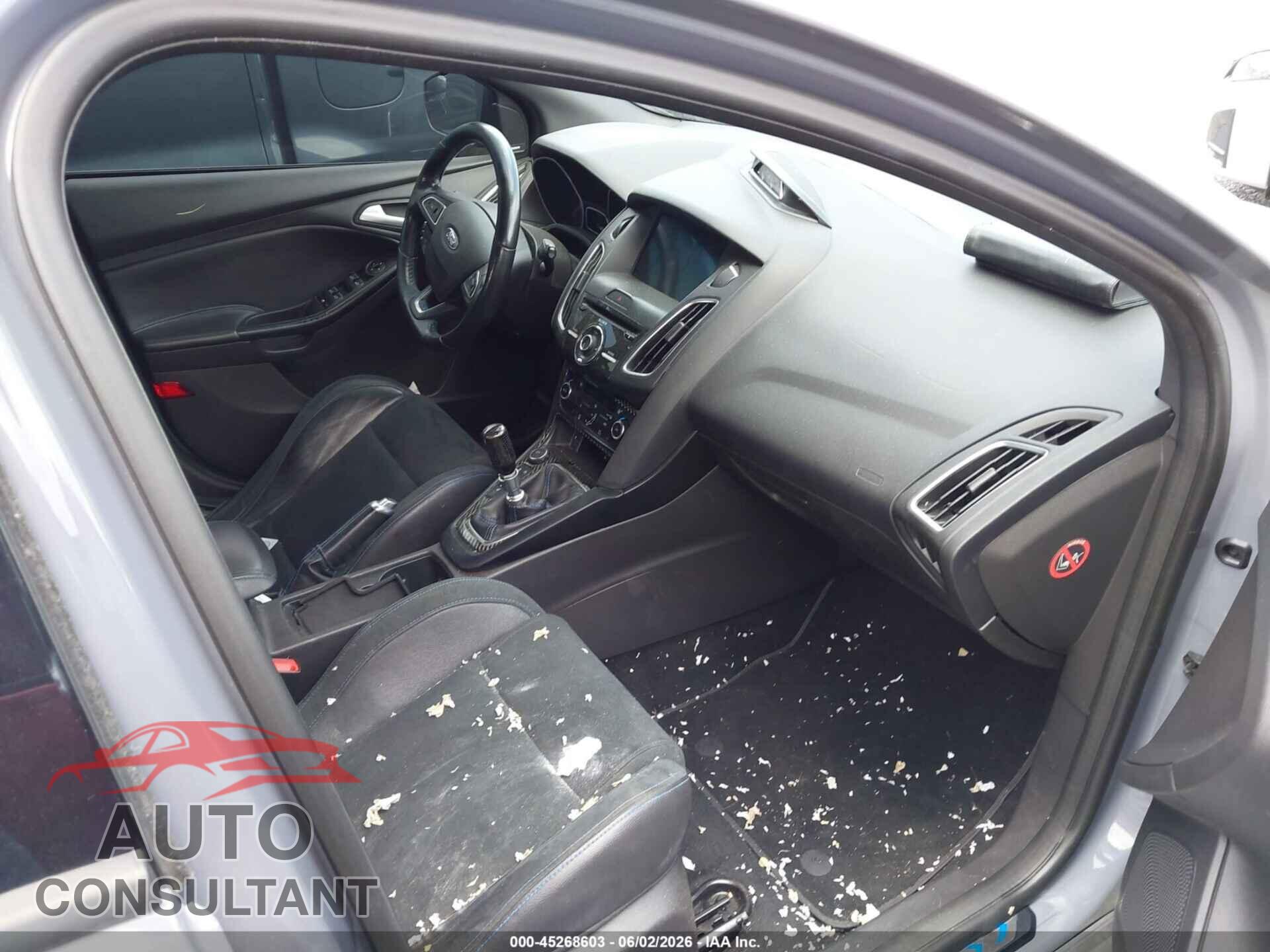 FORD FOCUS RS 2016 - WF0DP3TH0G4117318