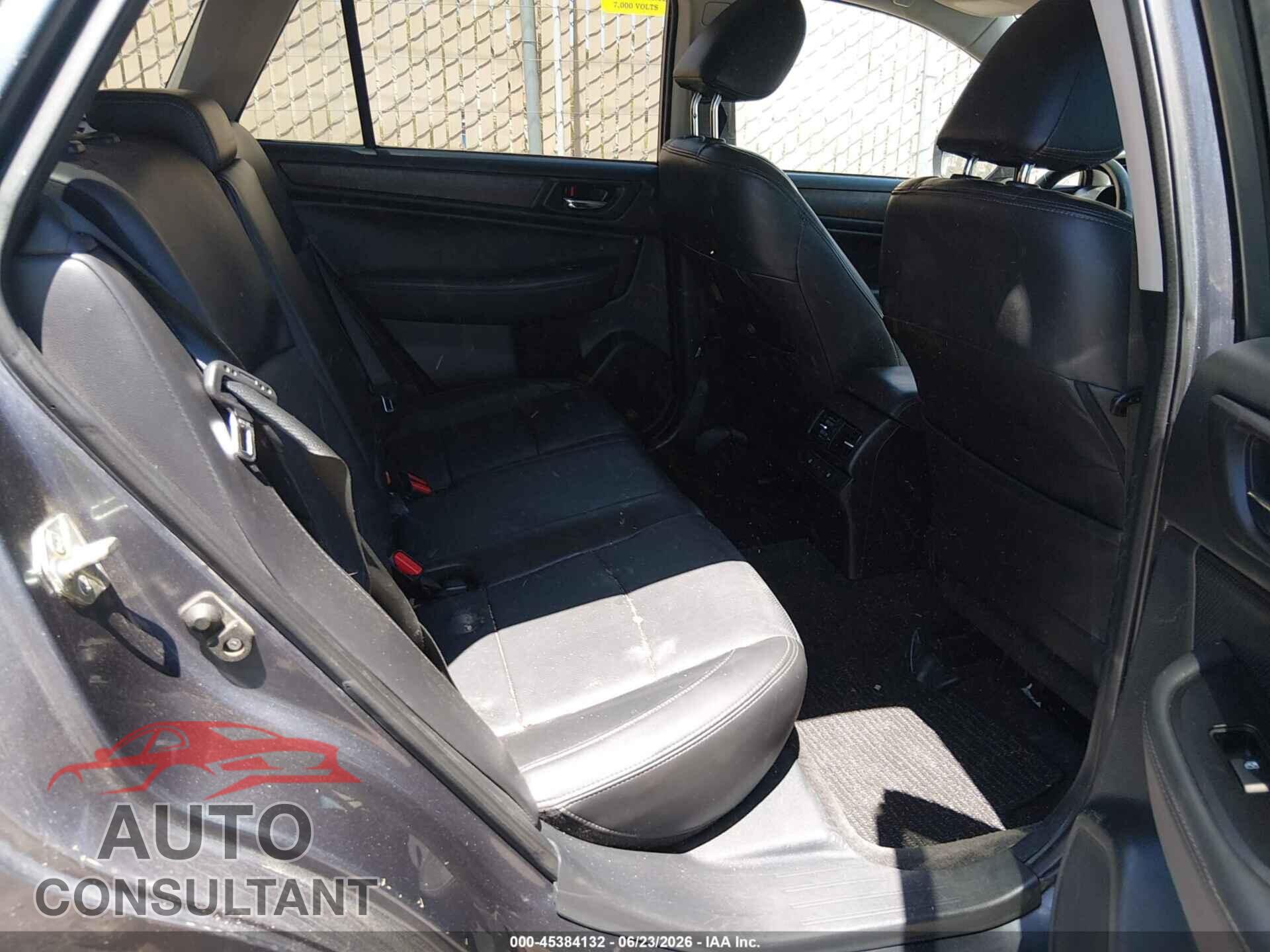 SUBARU OUTBACK 2015 - 4S4BSENC9F3262959