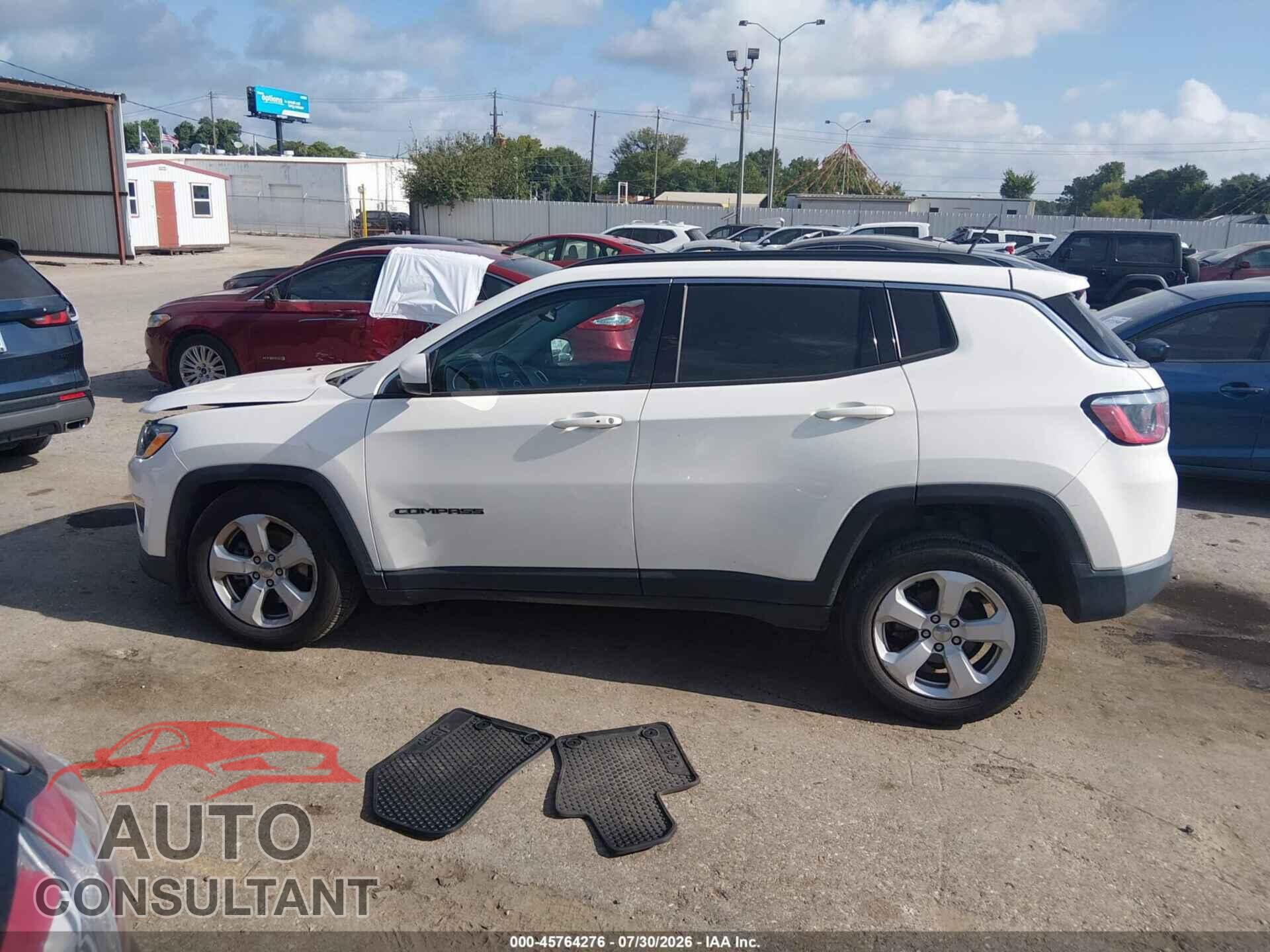 JEEP COMPASS 2018 - 3C4NJDBB3JT191555