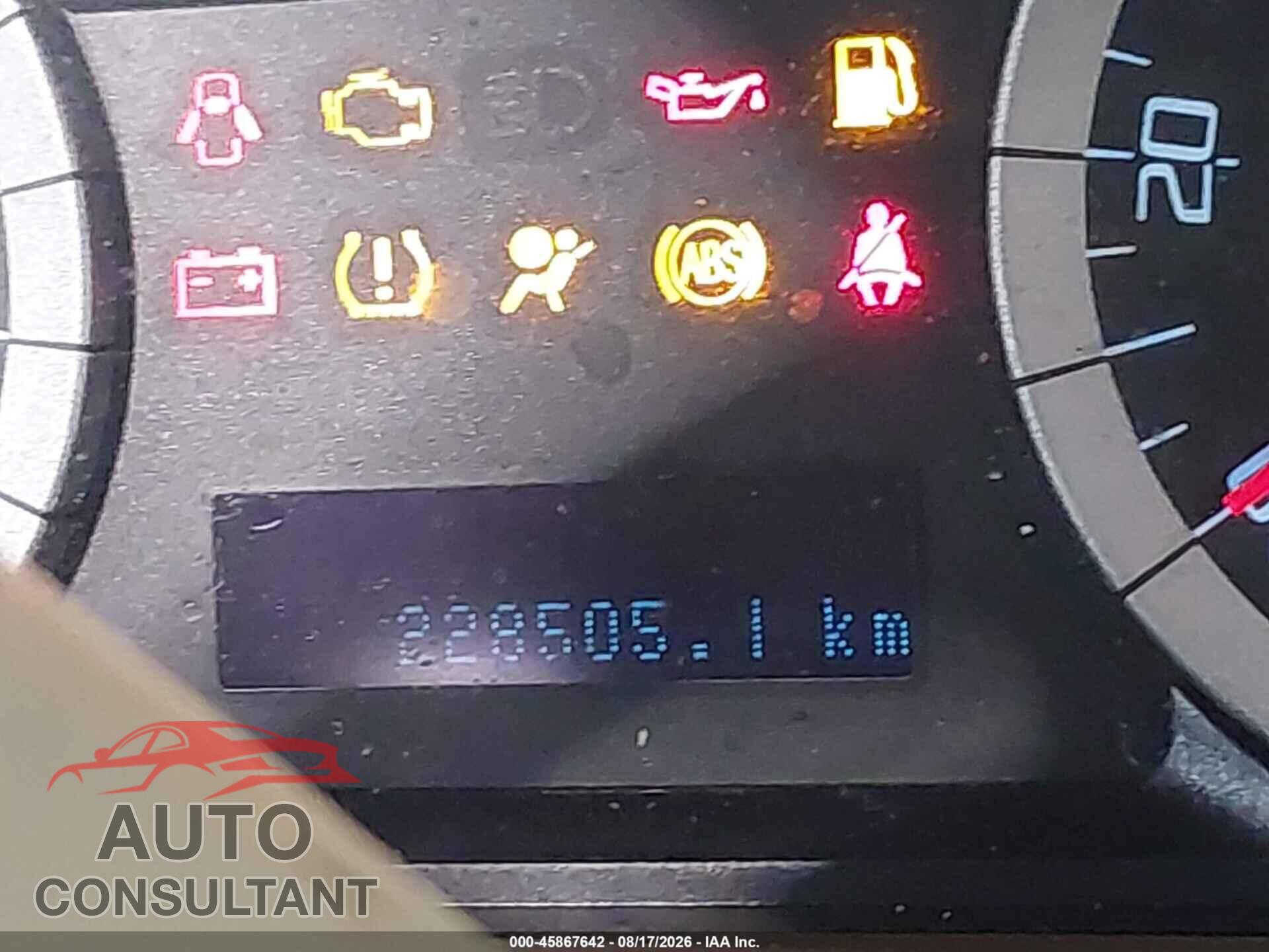 FORD ESCAPE 2010 - 1FMCU9EG8AKD30174