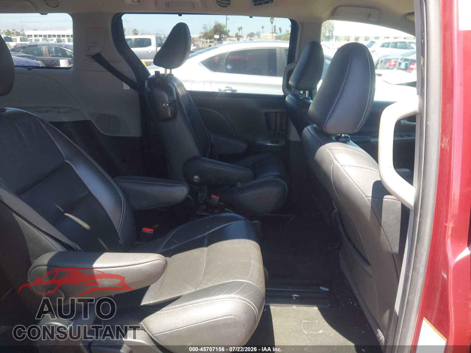 TOYOTA SIENNA 2017 - 5TDXZ3DC4HS878727