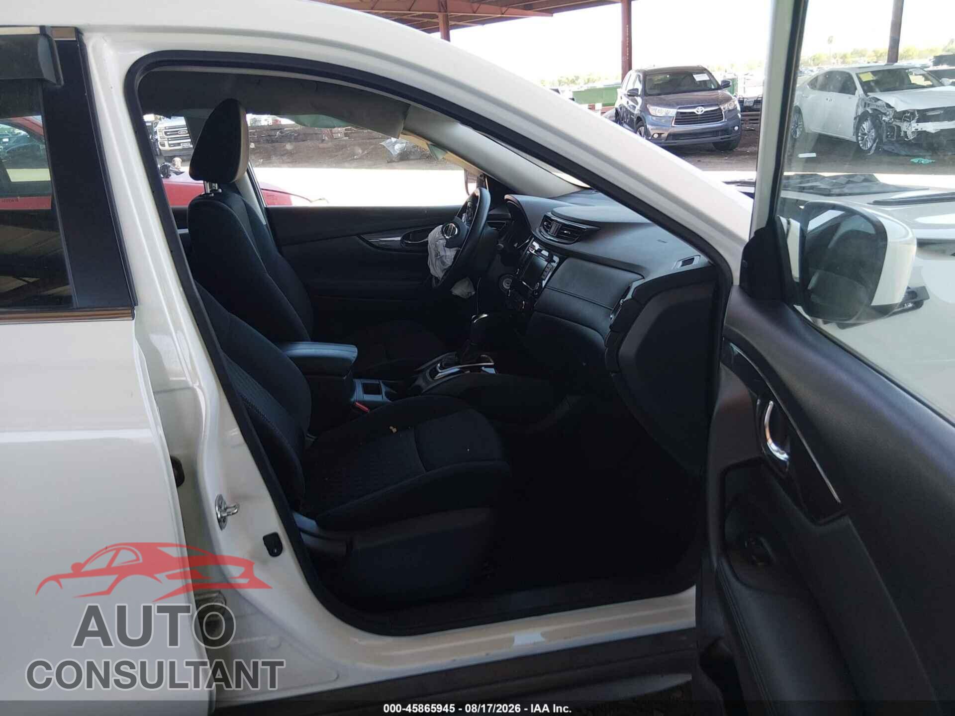 NISSAN ROGUE 2018 - KNMAT2MT3JP538986