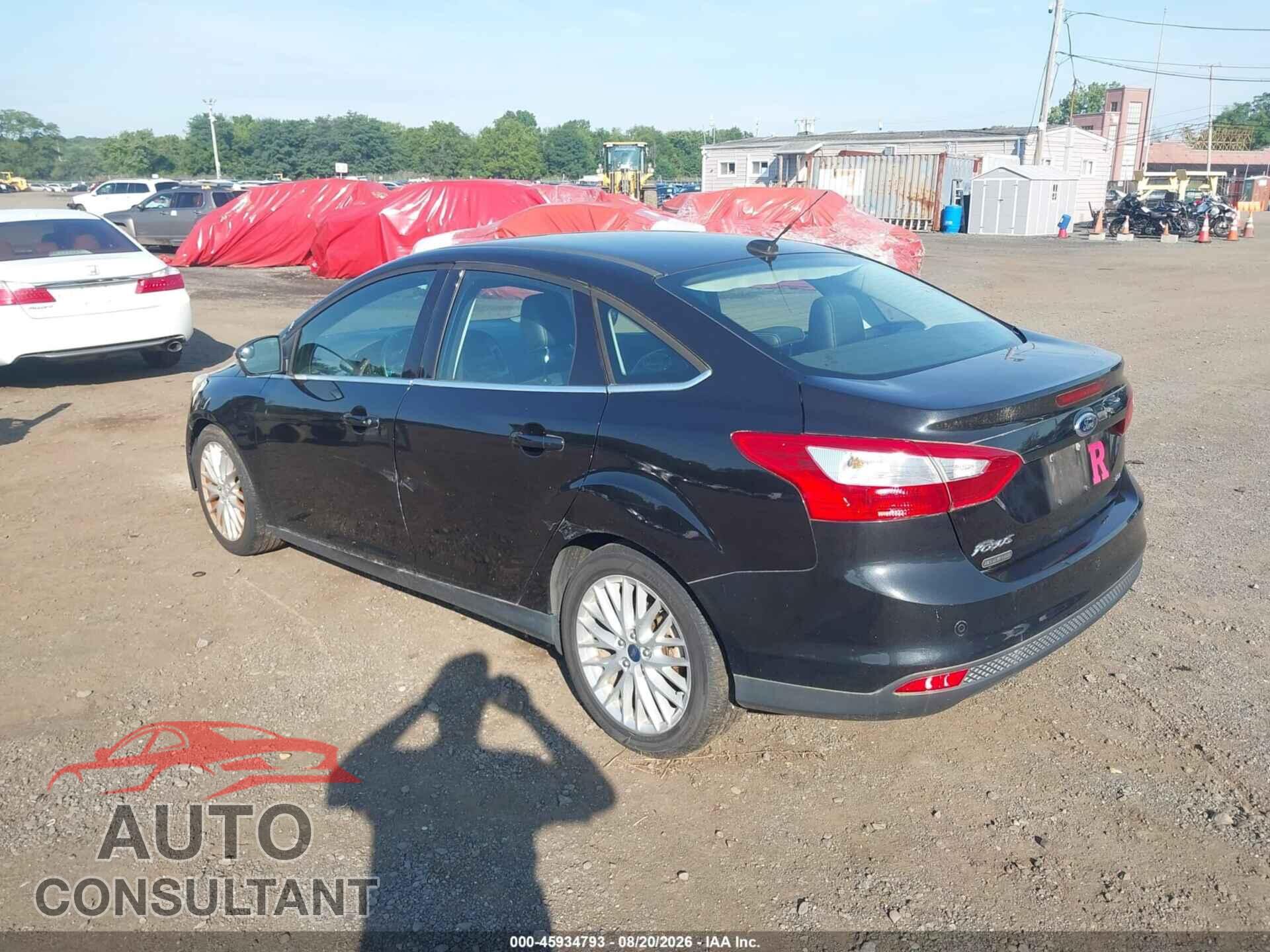 FORD FOCUS 2012 - 1FAHP3H20CL352042