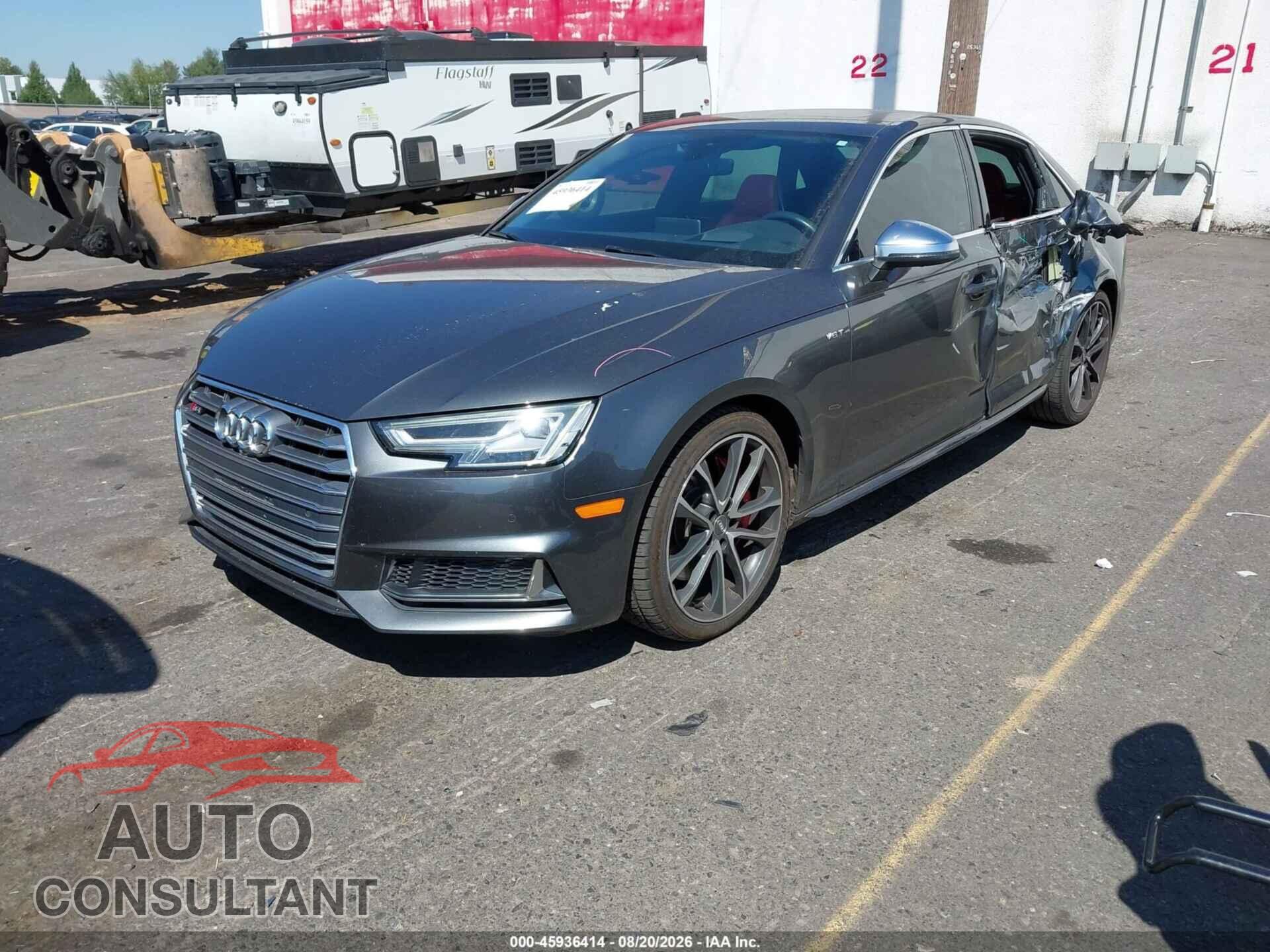AUDI S4 2018 - WAUC4AF46JA132917