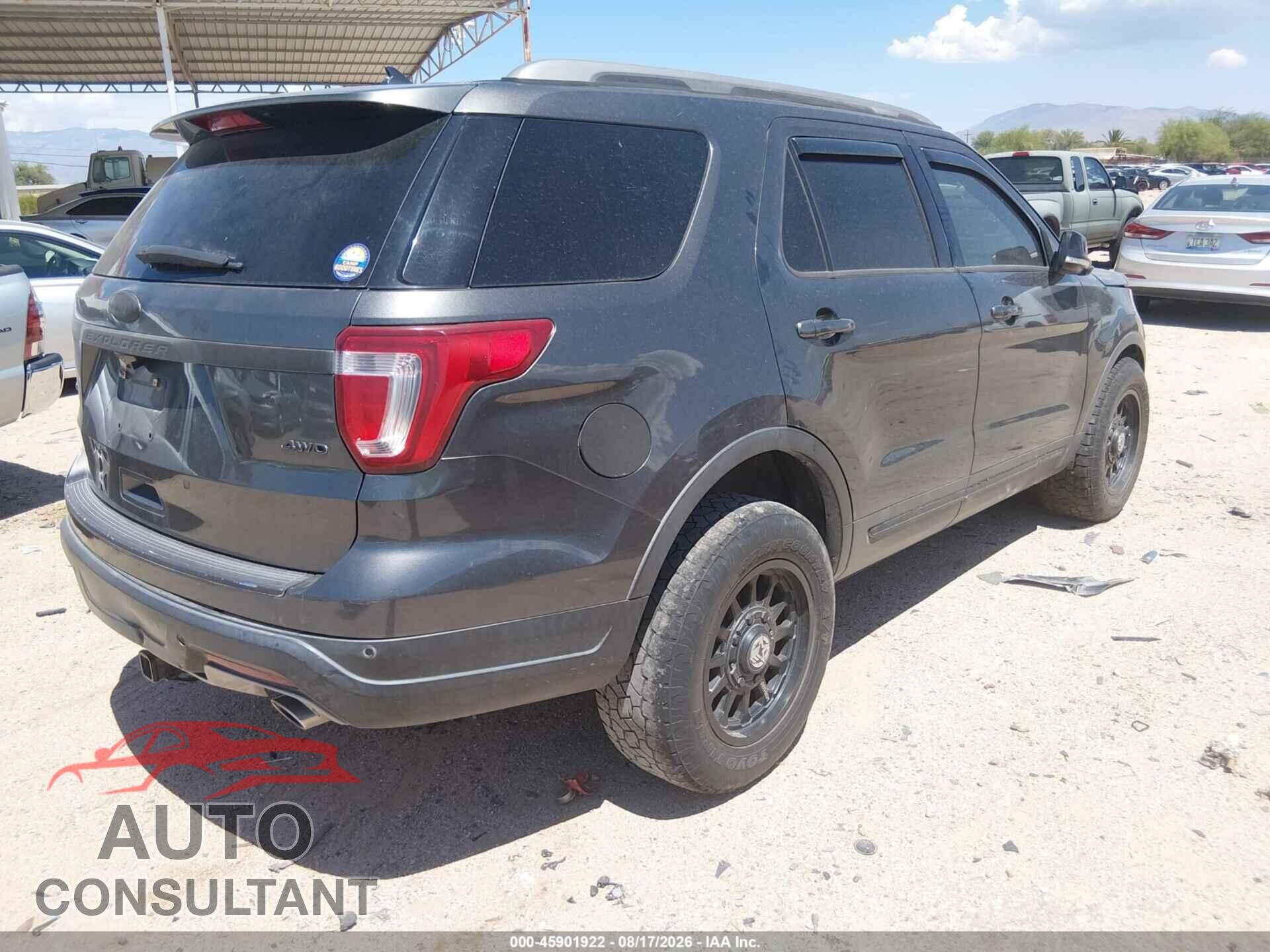 FORD EXPLORER 2018 - 1FM5K8D82JGC15317