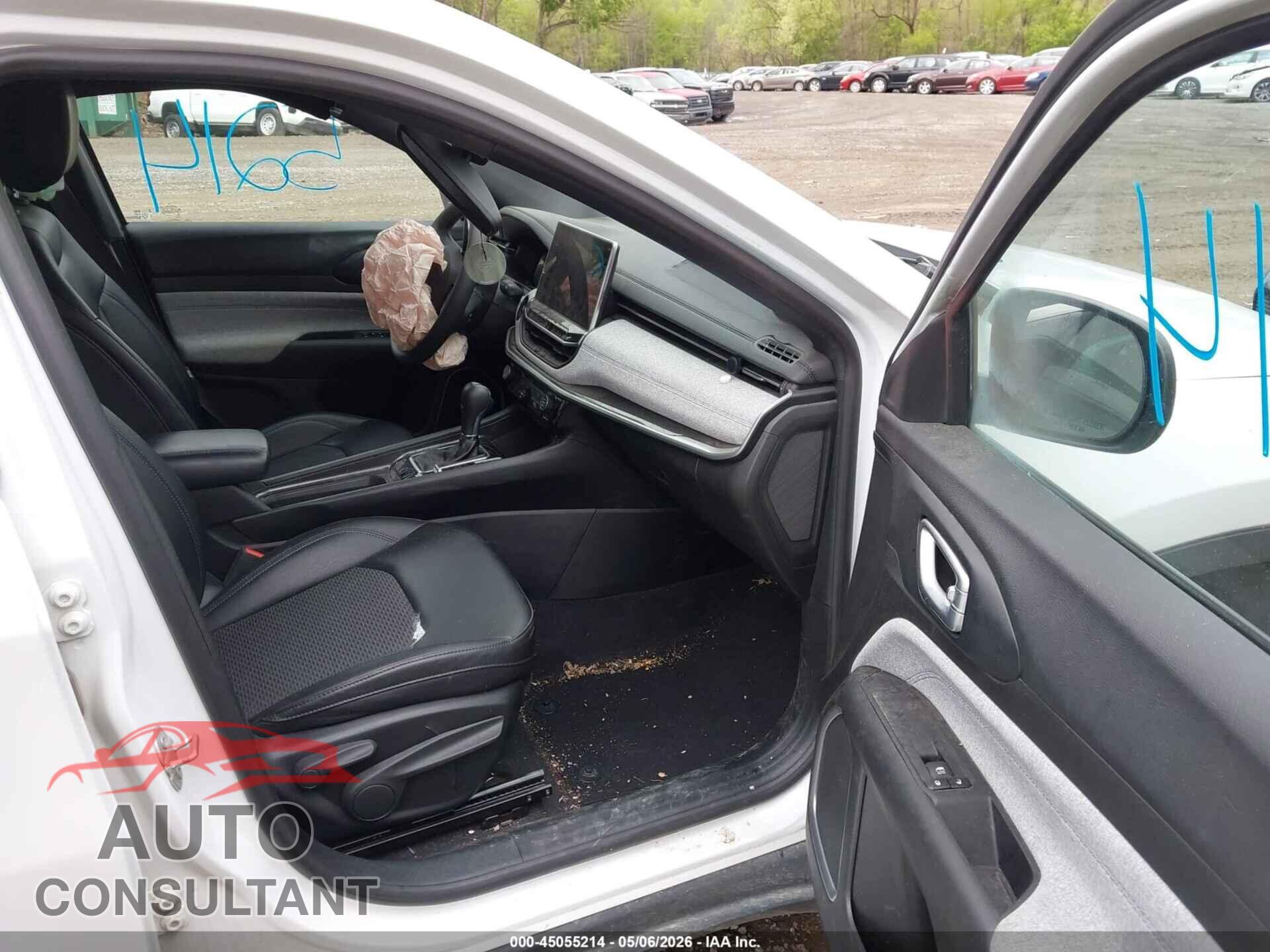 JEEP COMPASS 2024 - 3C4NJDBNXRT579906