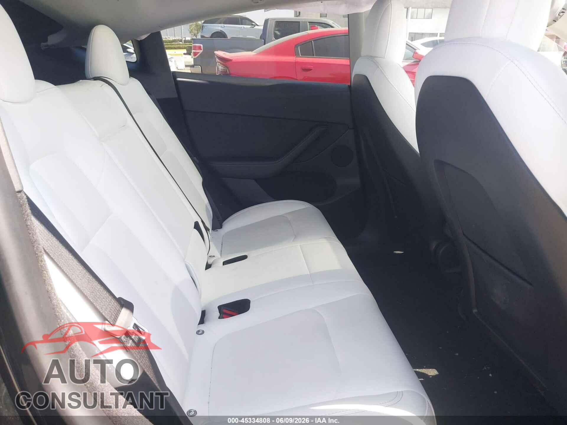 TESLA MODEL Y 2023 - 7SAYGDEE1PF623734