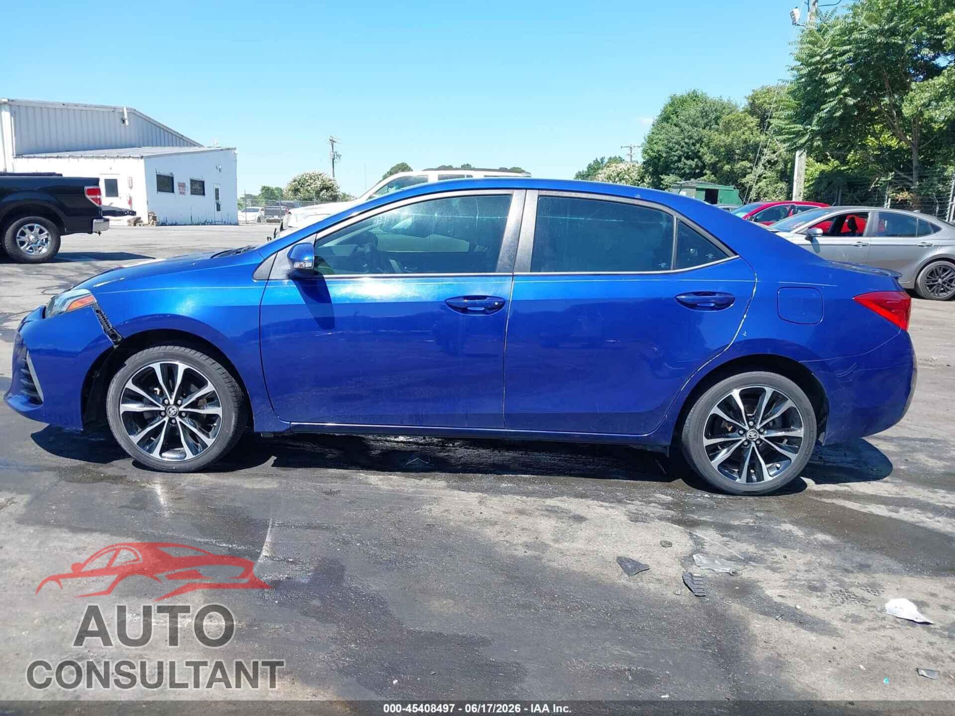 TOYOTA COROLLA 2018 - 5YFBURHEXJP760932