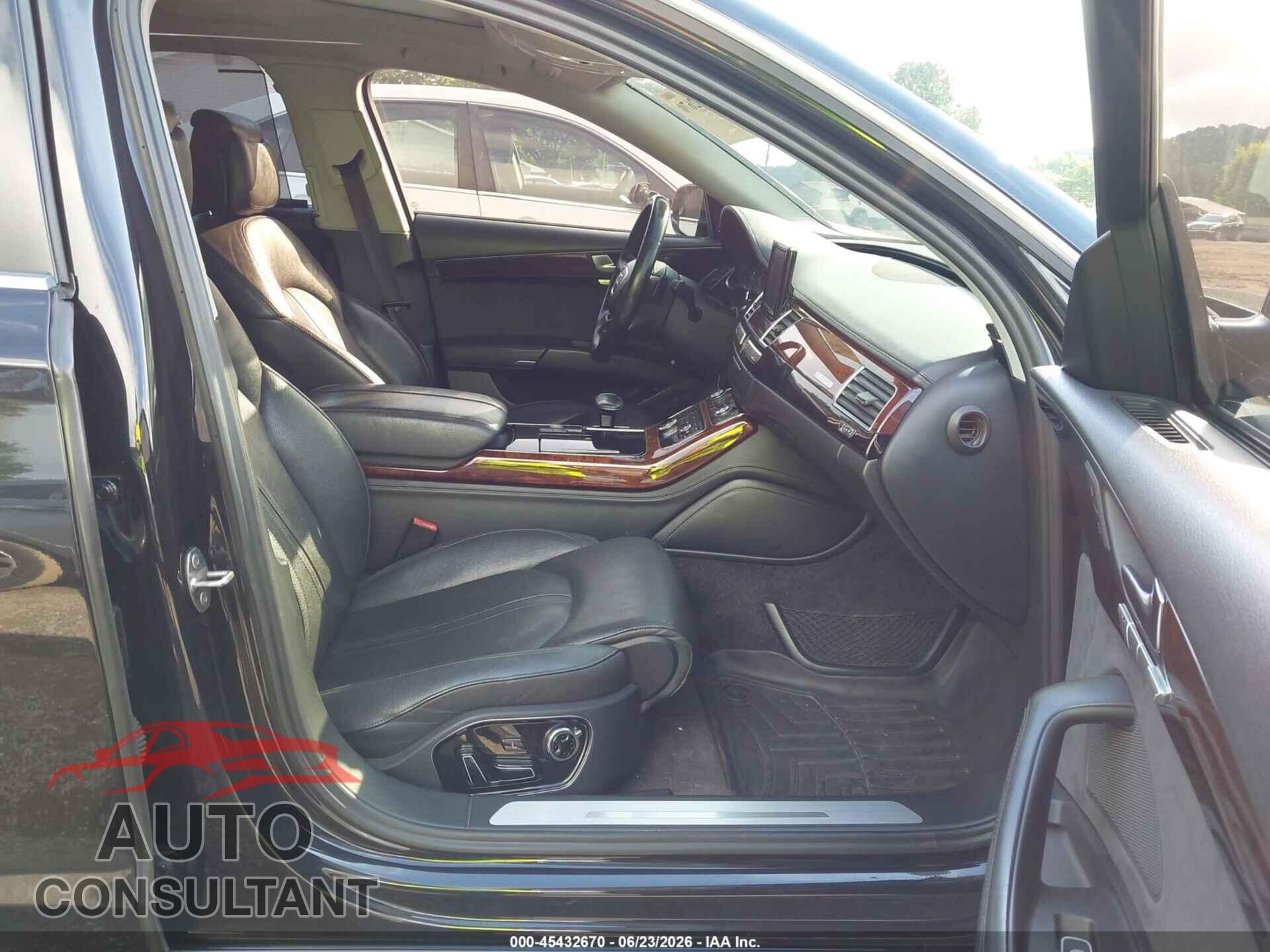 AUDI A8 L 2013 - WAURGAFD1DN002509