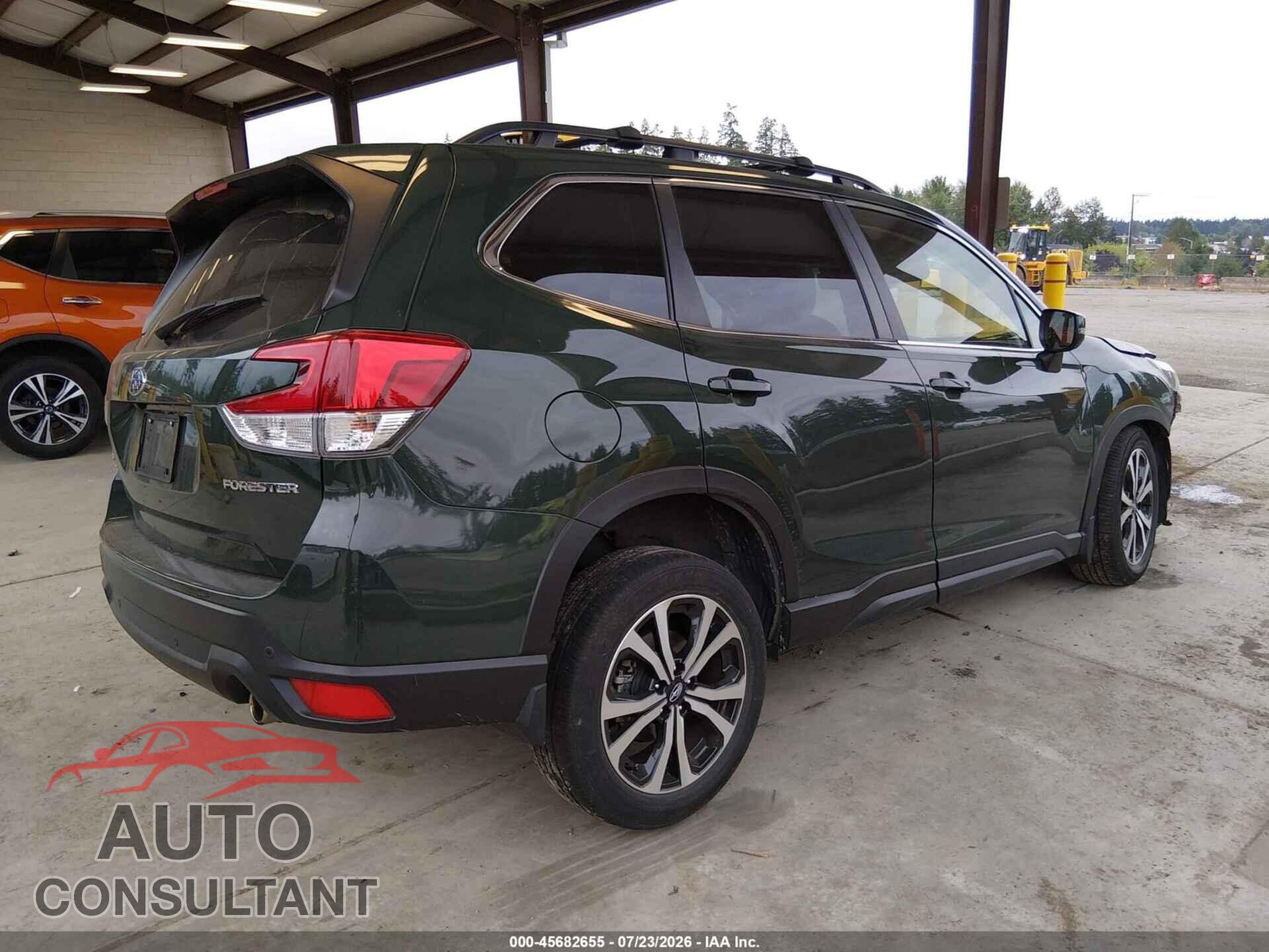 SUBARU FORESTER 2023 - JF2SKAPC8PH426833