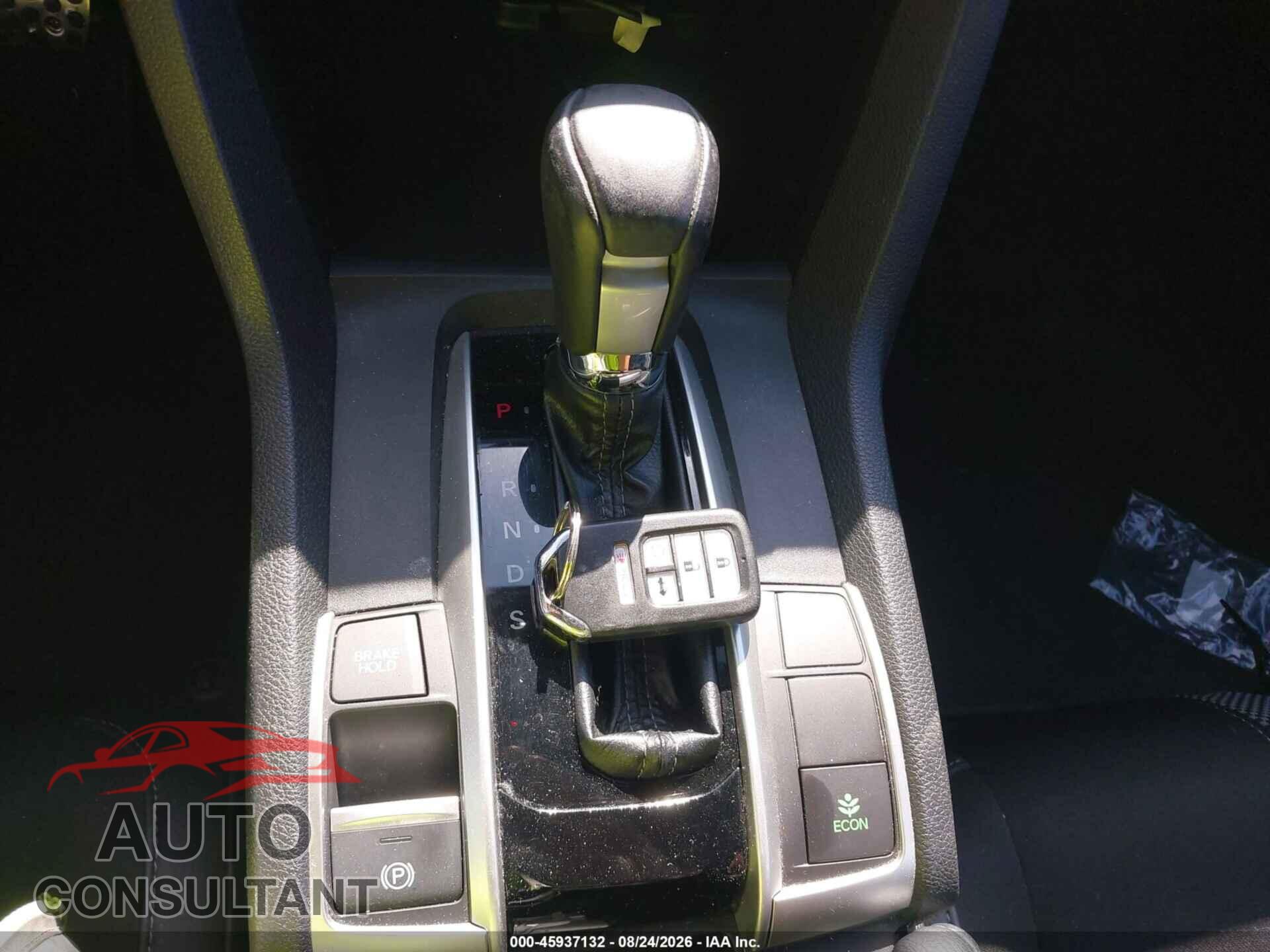HONDA CIVIC 2019 - 2HGFC2F84KH528151