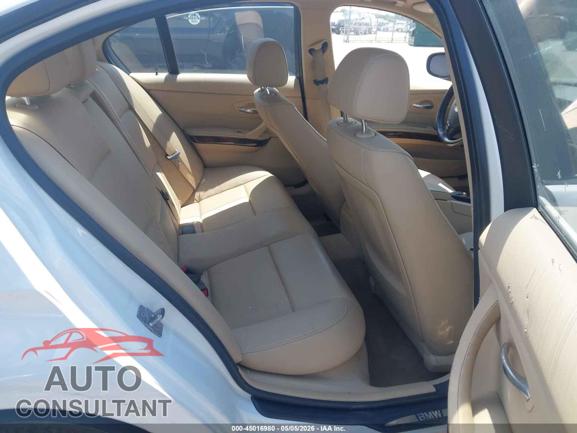 BMW 328I 2011 - WBAPH7C55BE676566