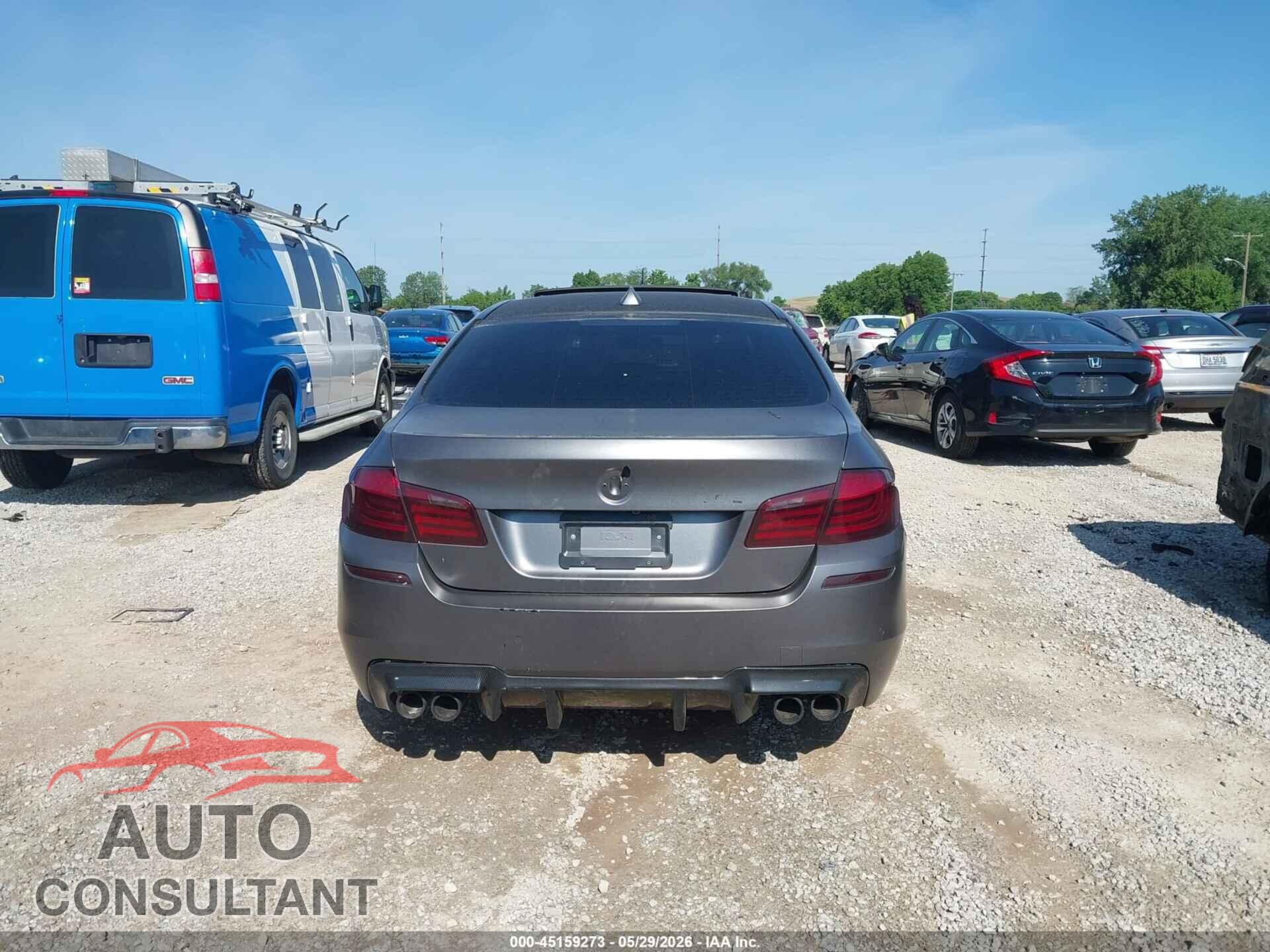 BMW M5 2013 - WBSFV9C52DC773136