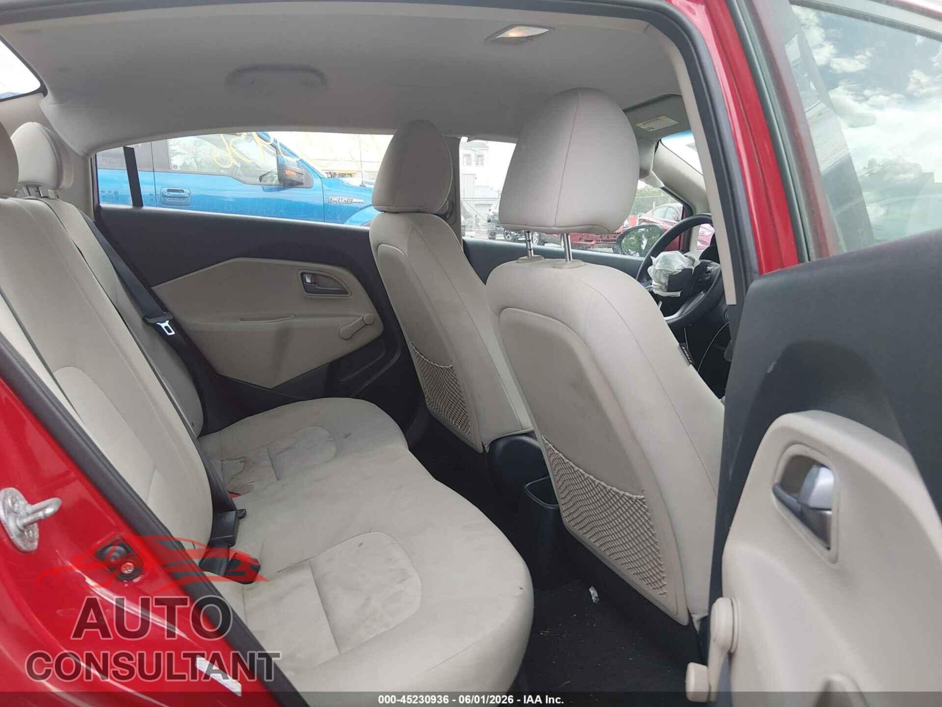 KIA RIO 2013 - KNADM4A39D6205239