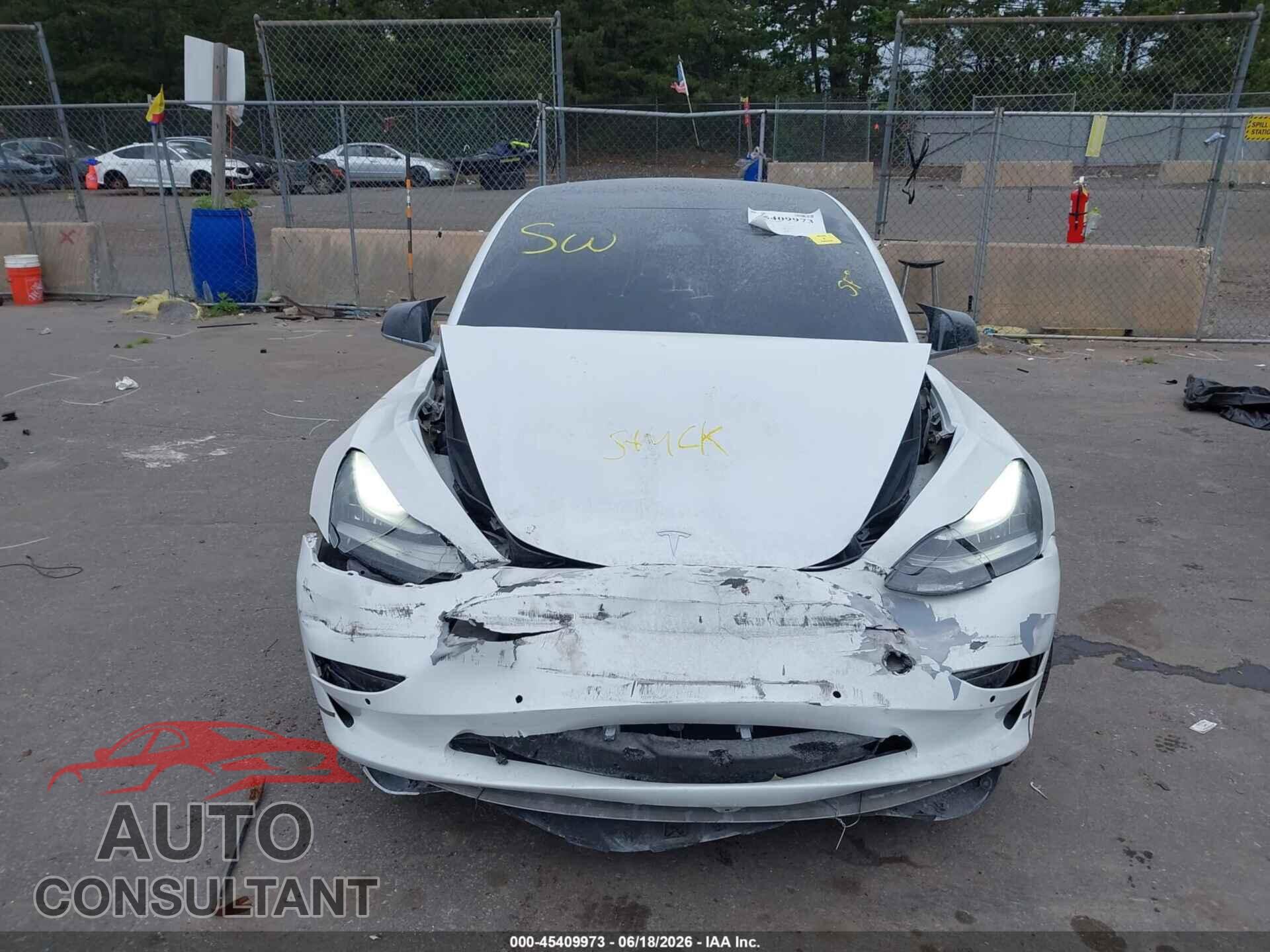 TESLA MODEL 3 2019 - 5YJ3E1EB8KF440406