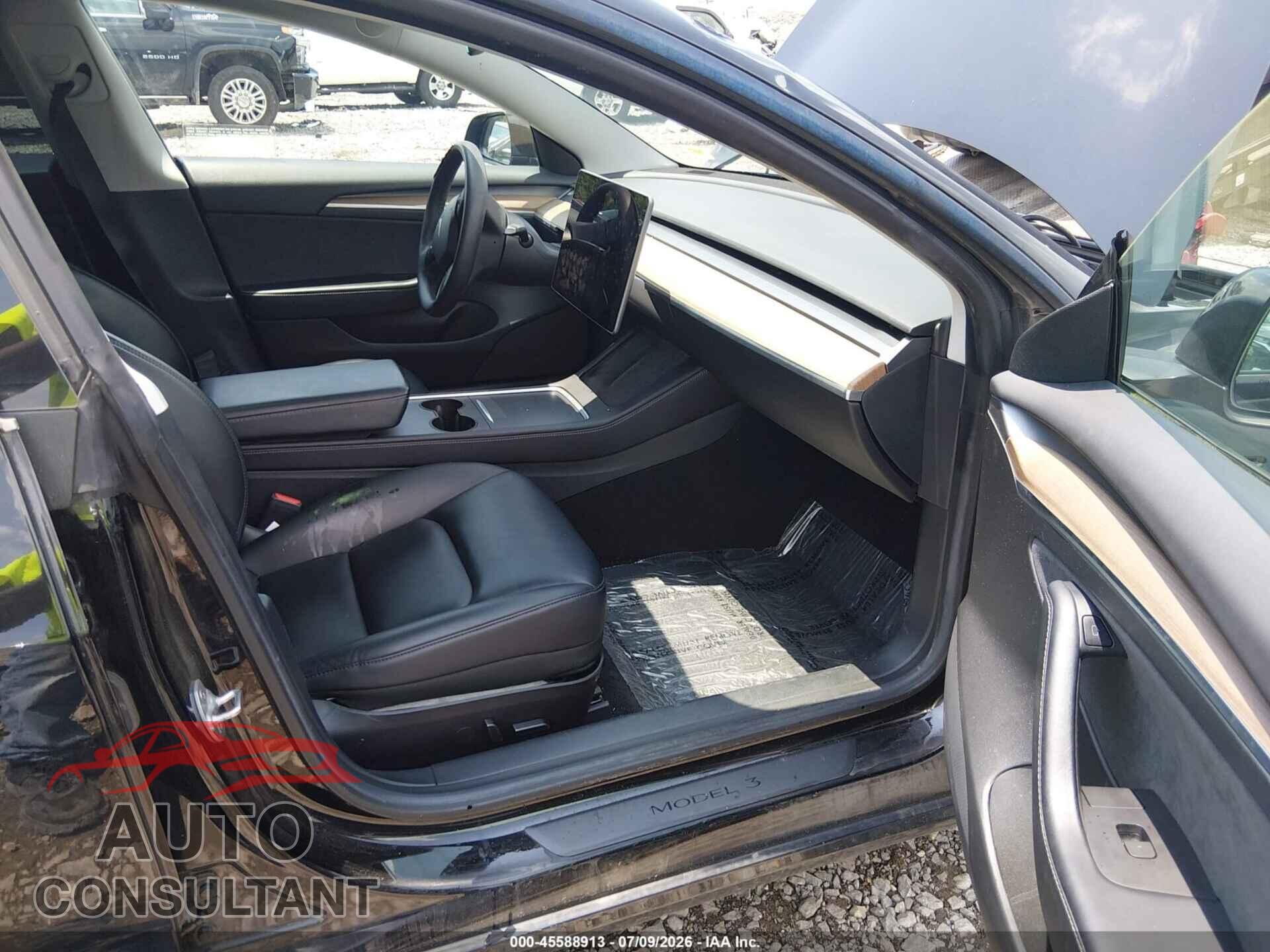 TESLA MODEL 3 2021 - 5YJ3E1EA2MF048726