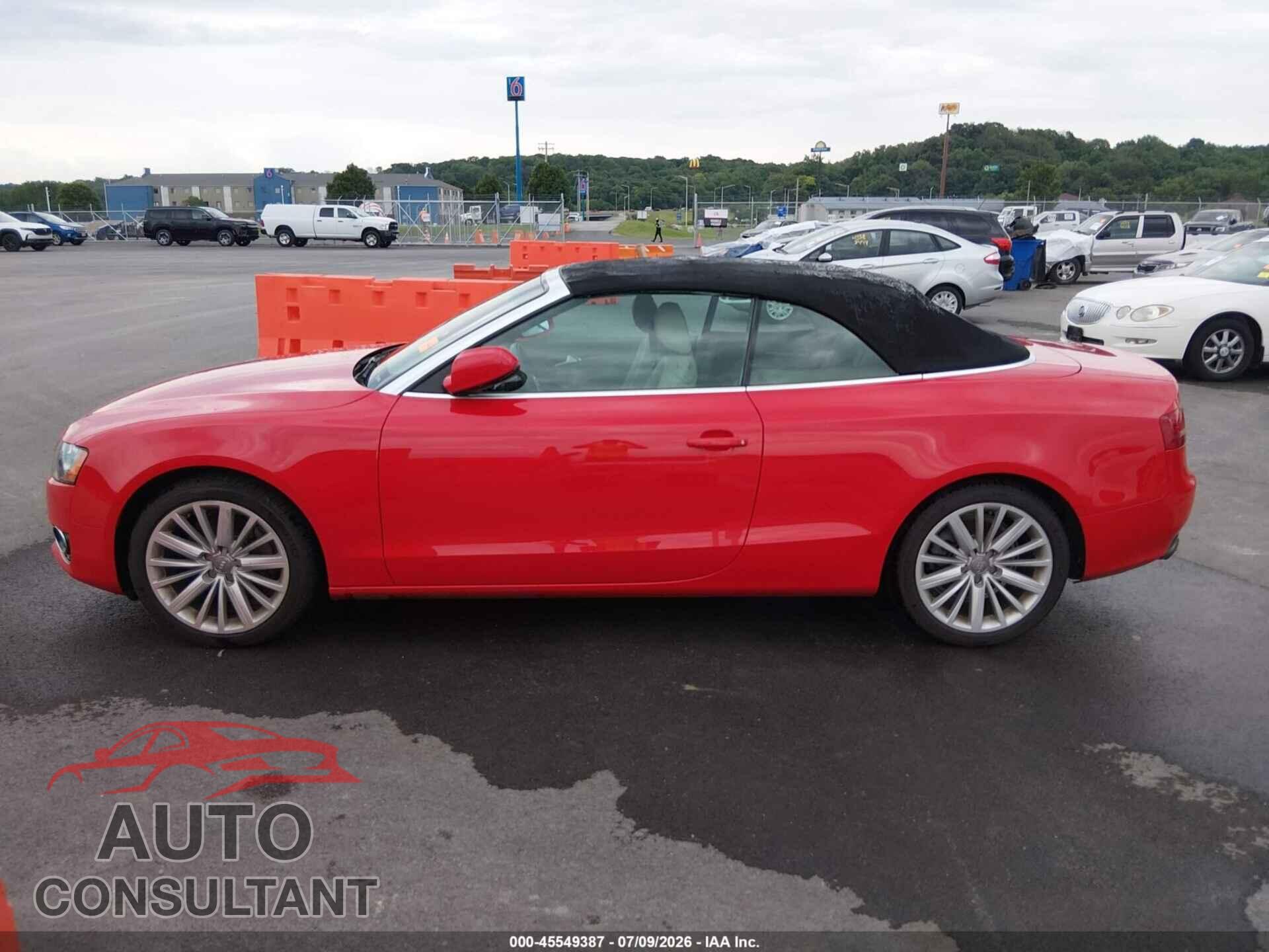 AUDI A5 2011 - WAULFAFH4BN001766