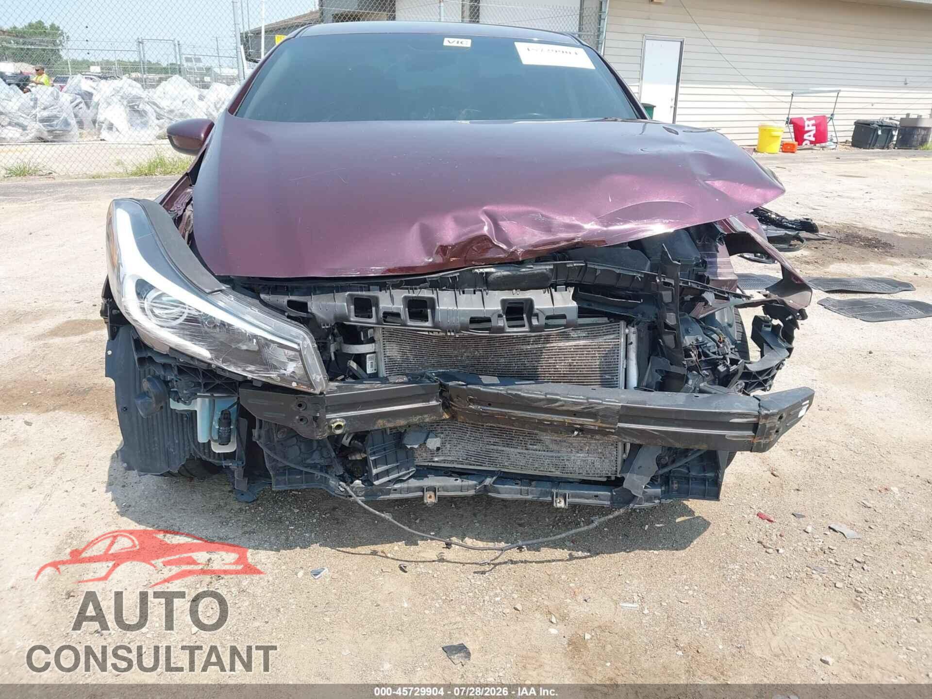 KIA FORTE 2017 - 3KPFL4A74HE012949