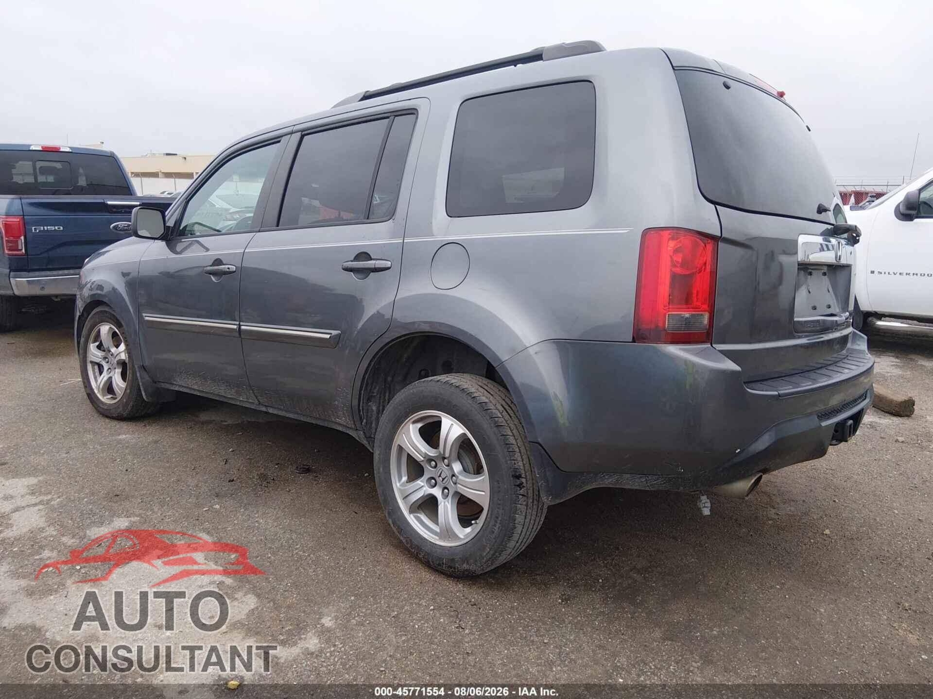 HONDA PILOT 2013 - 5FNYF3H54DB031276