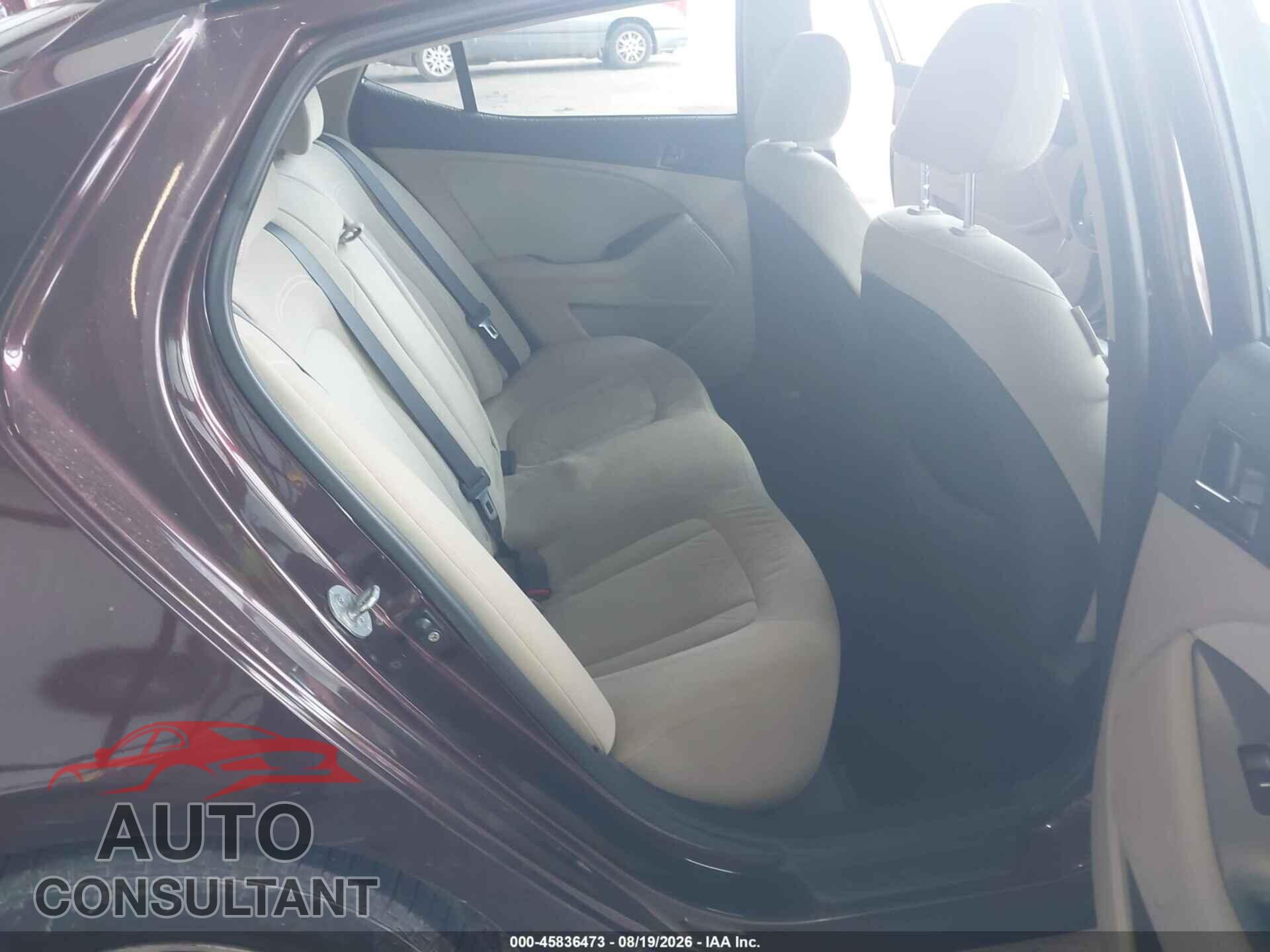 KIA OPTIMA 2011 - KNAGM4A73B5174993