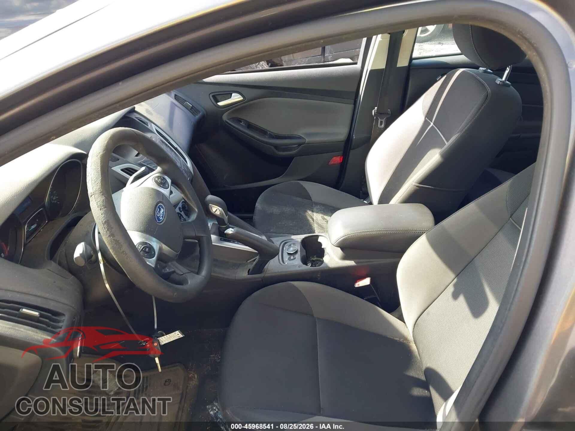 FORD FOCUS 2014 - 1FADP3F2XEL459216