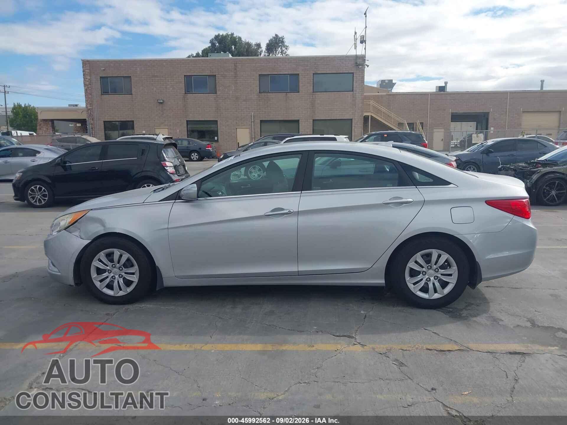 HYUNDAI SONATA 2012 - 5NPEB4AC8CH416143