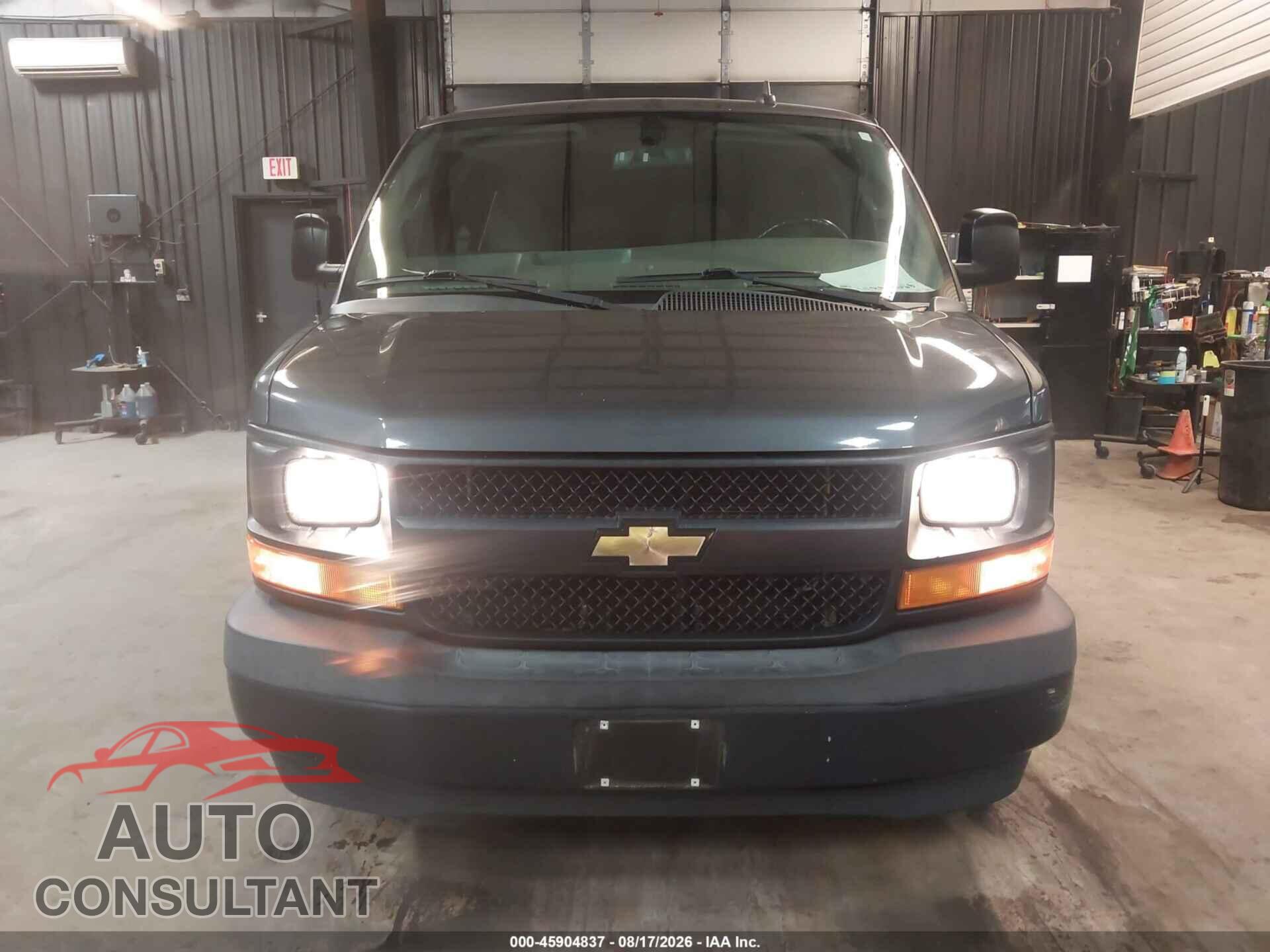 CHEVROLET EXPRESS 2500 2017 - 1GAWGEFF2H1248540