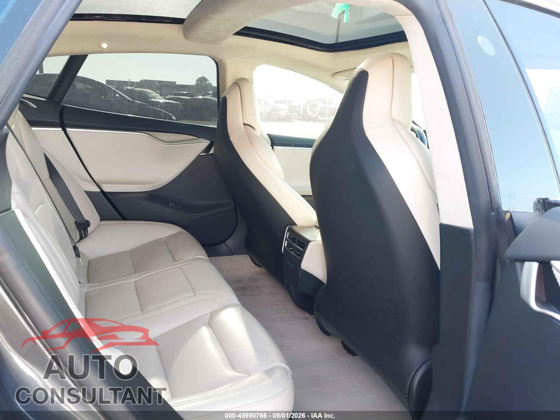 TESLA MODEL S 2017 - 5YJSA1E20HF219561