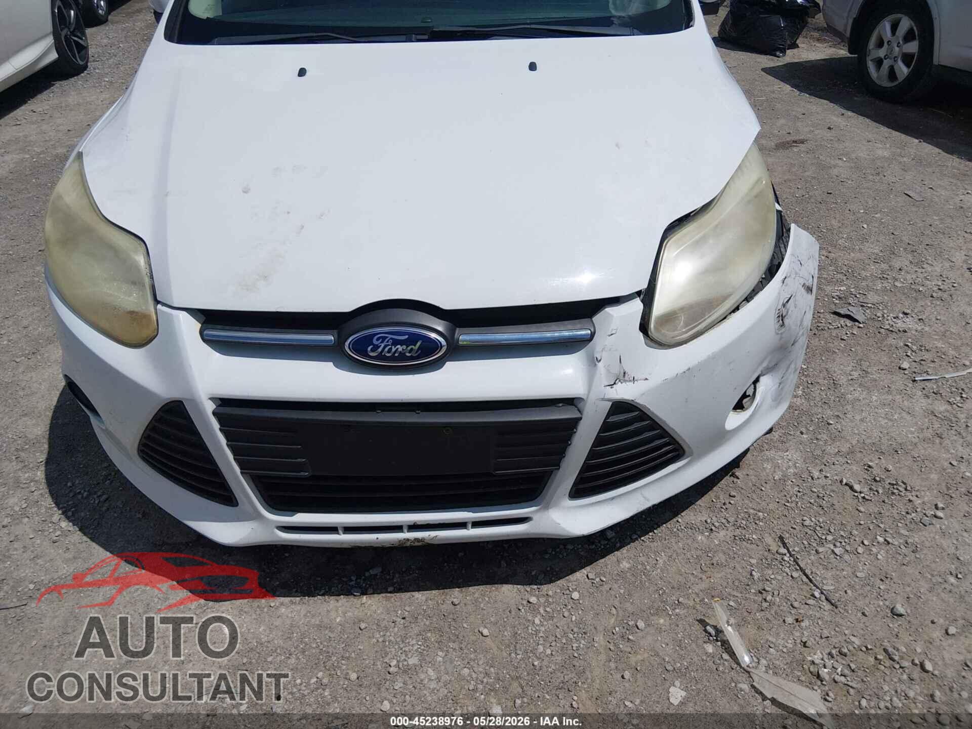 FORD FOCUS 2012 - 1FAHP3K26CL328921