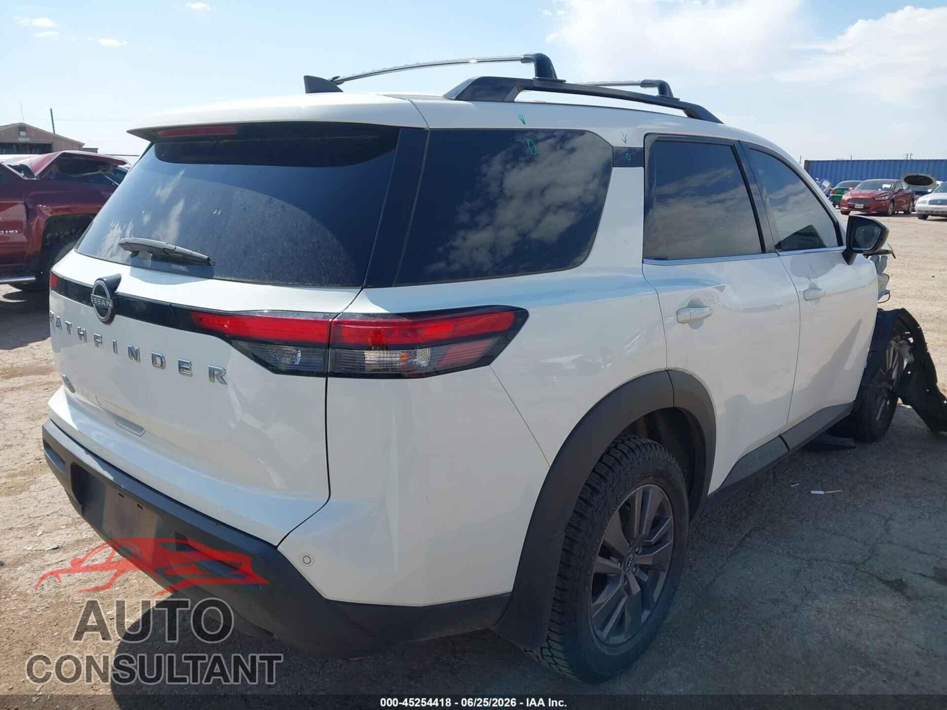 NISSAN PATHFINDER 2023 - 5N1DR3AA8PC261073