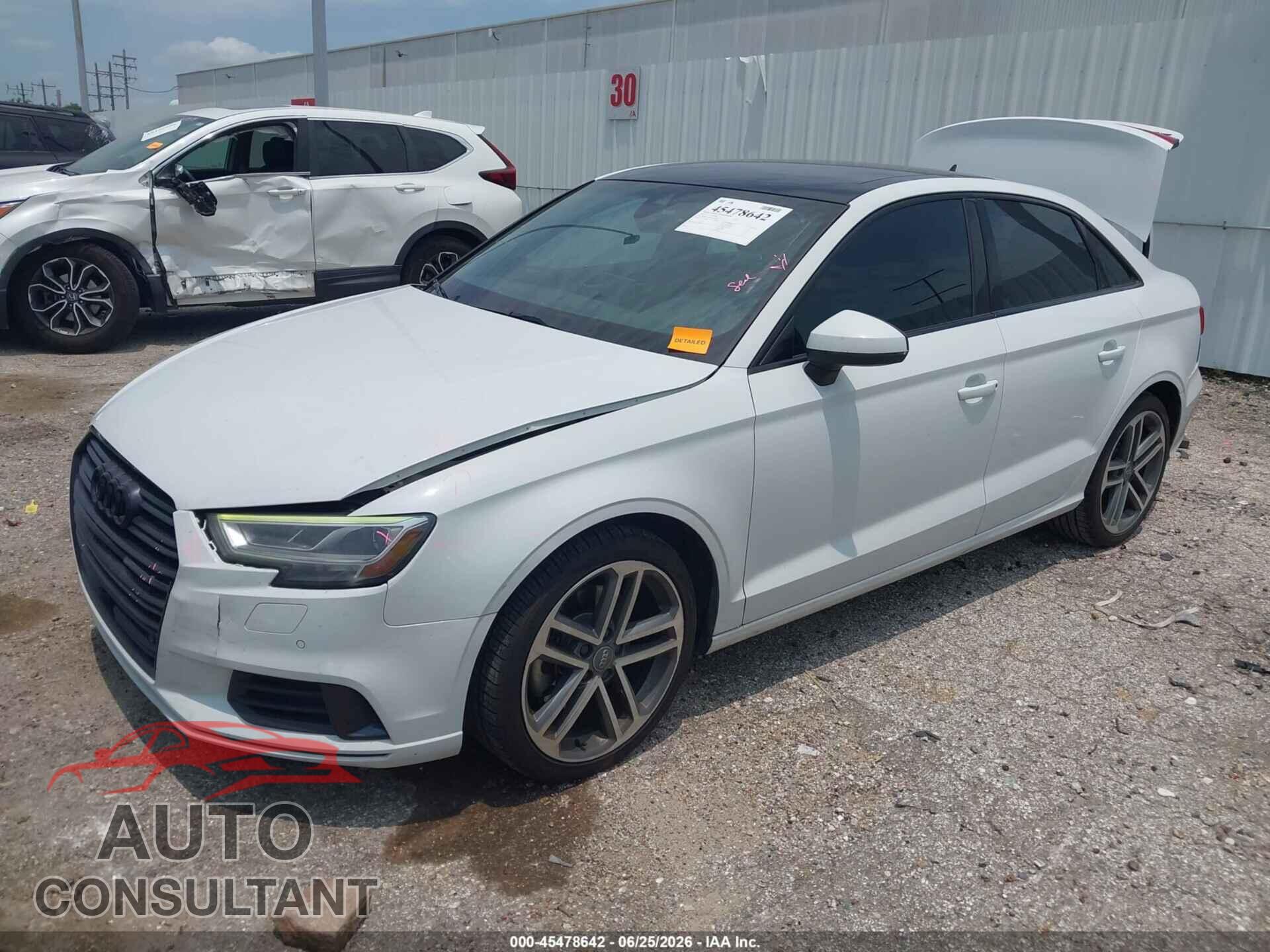 AUDI A3 2020 - WAUCUGFF4LA005218